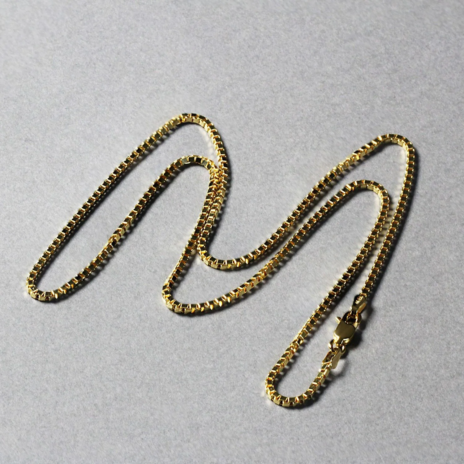 1.6mm 14K Yellow Gold Classic Box Chain - Image 5