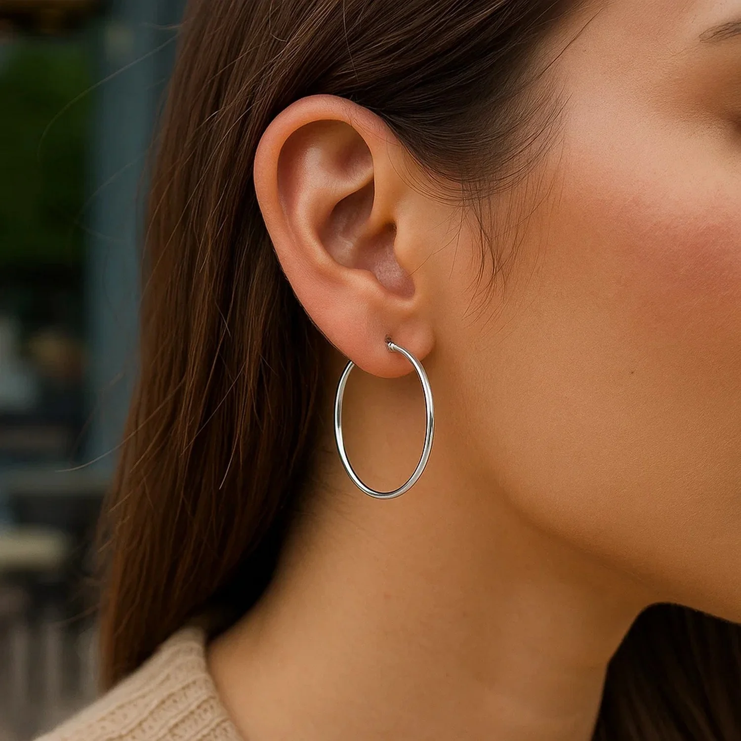 10k White Gold Polished Hoop Earrings (40 mm) - Image 4