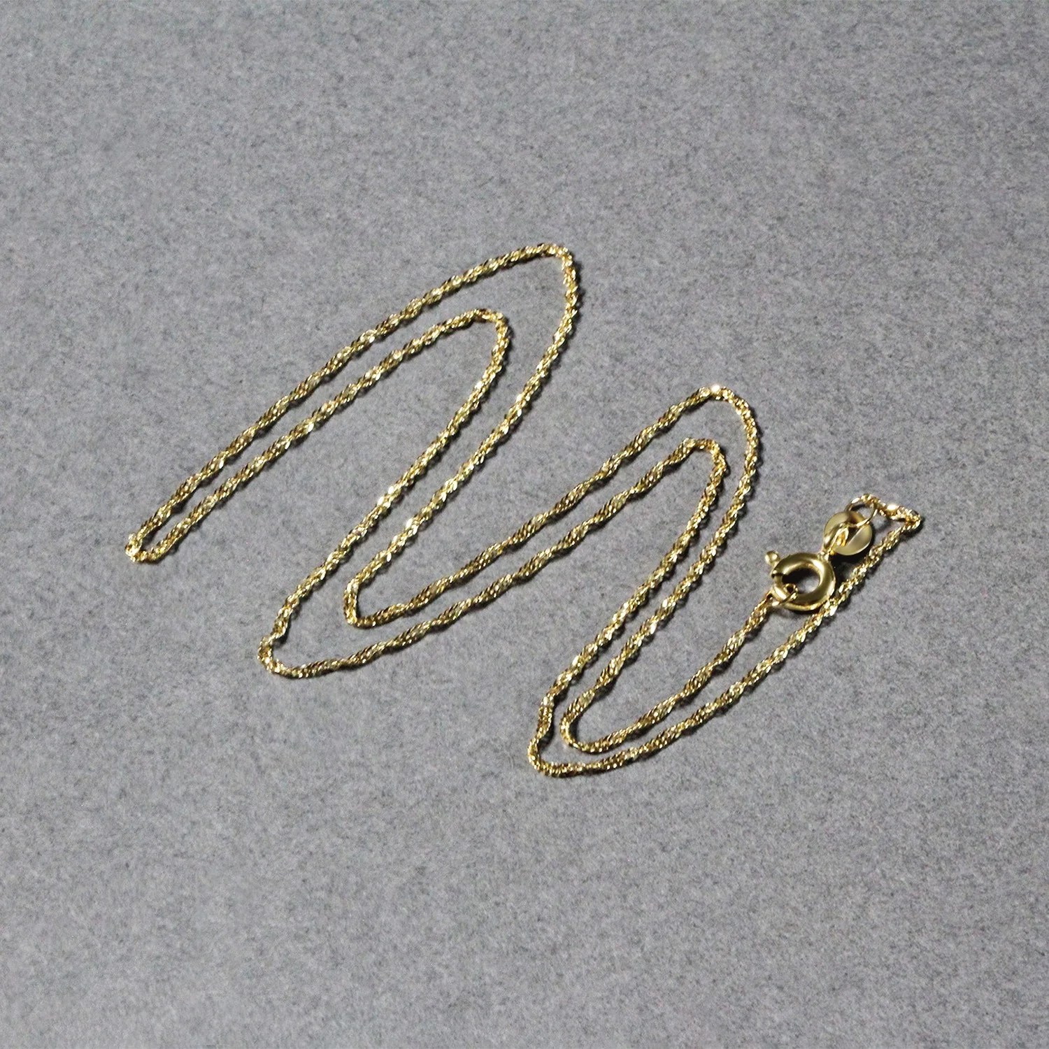 10k Yellow Gold Singapore Chain 1.0mm - Image 5
