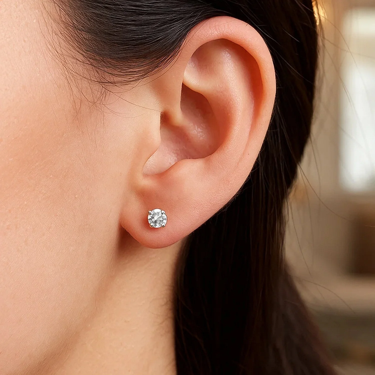14k White Gold 4mm Faceted White Cubic Zirconia Stud Earrings - Image 2