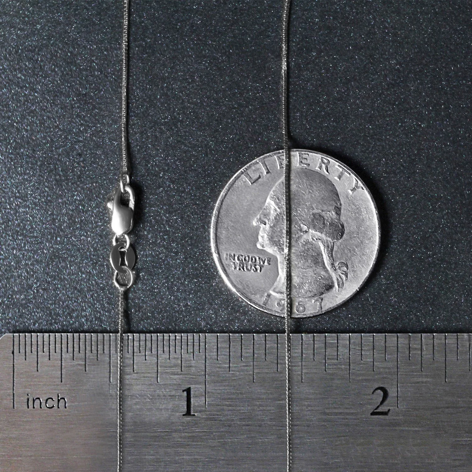 14k White Gold Classic Box Chain 0.6mm - Image 7