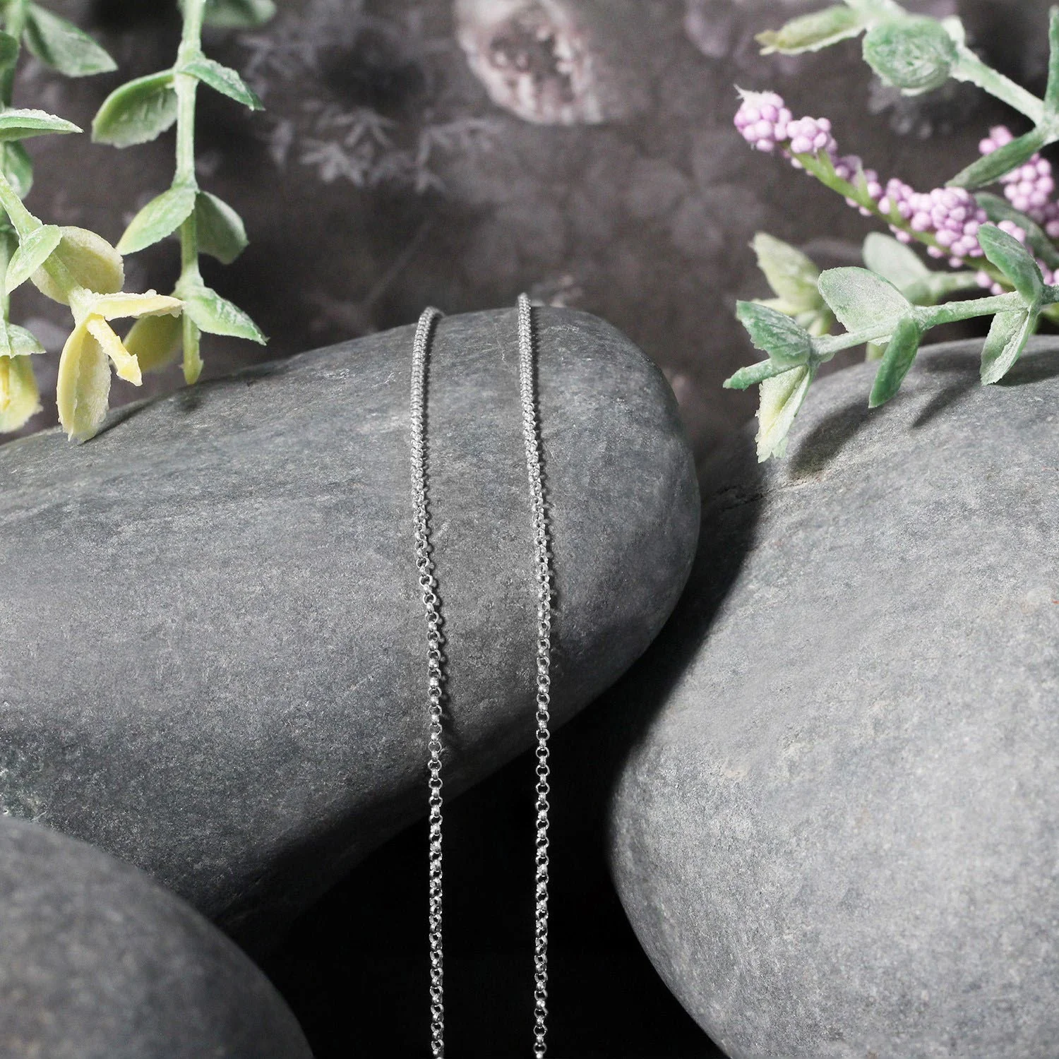 14k White Gold Diamond Cut Rolo Chain 1.1mm - Image 8