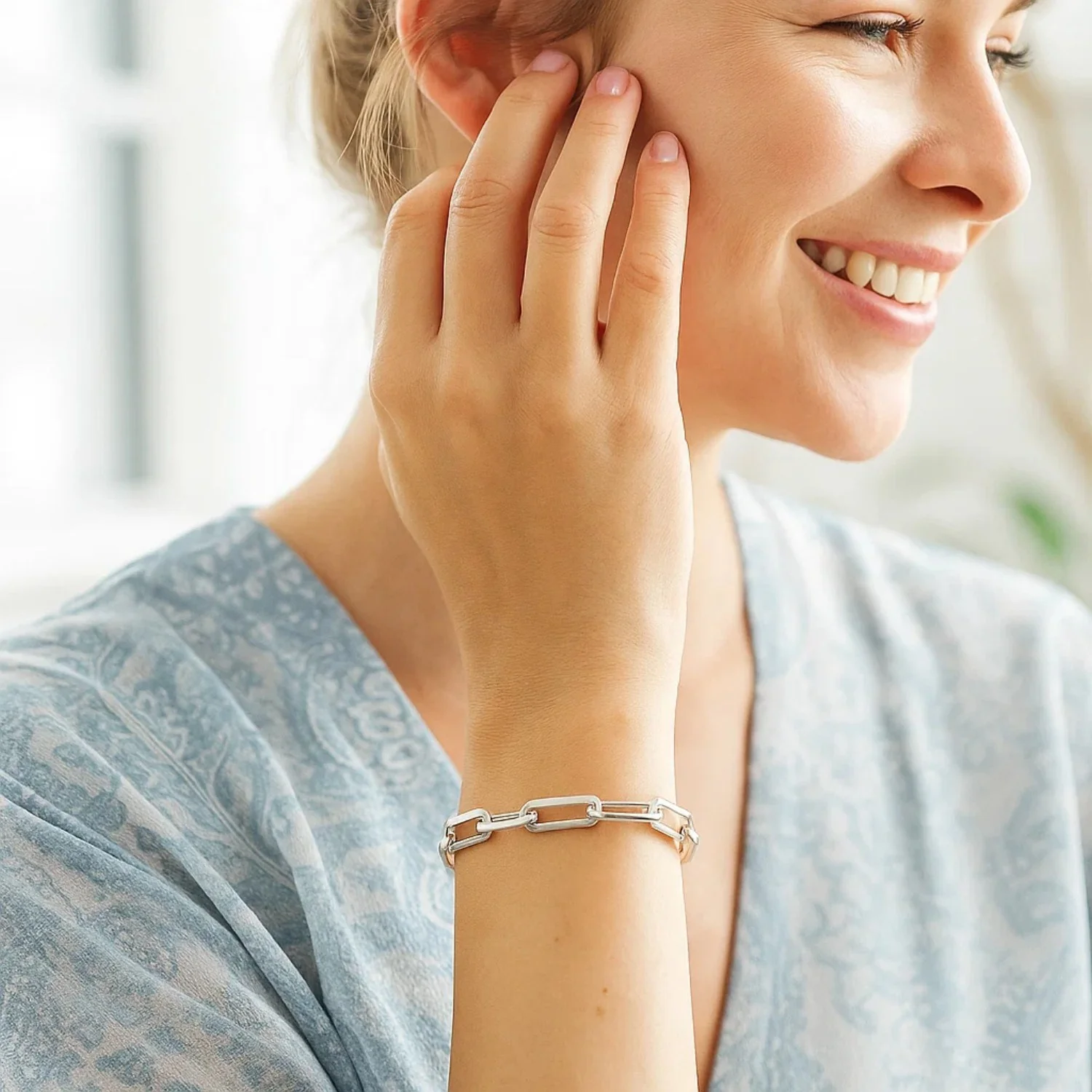 14K White Gold Extra Wide Paperclip Chain Bracelet - Image 6
