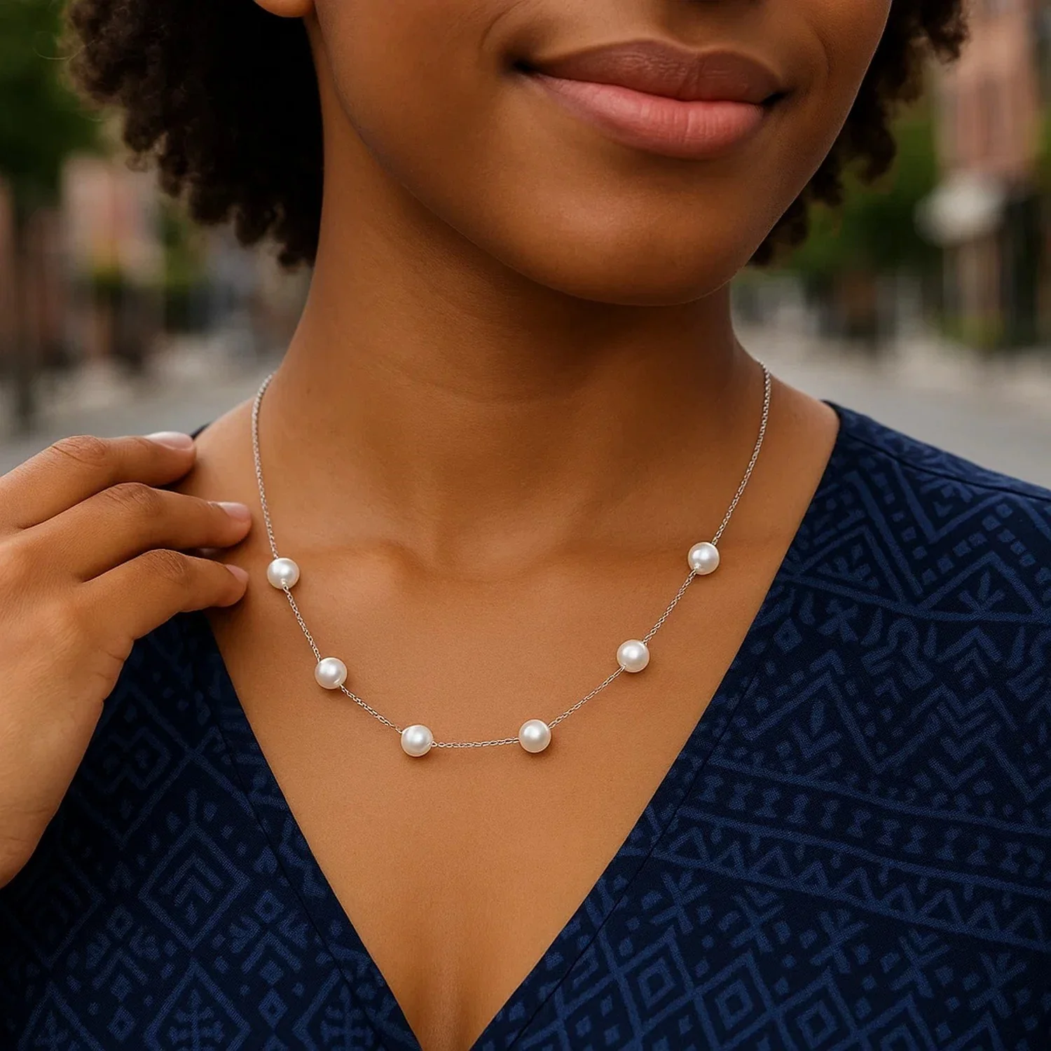 14k White Gold Necklace with White Pearls - Image 8