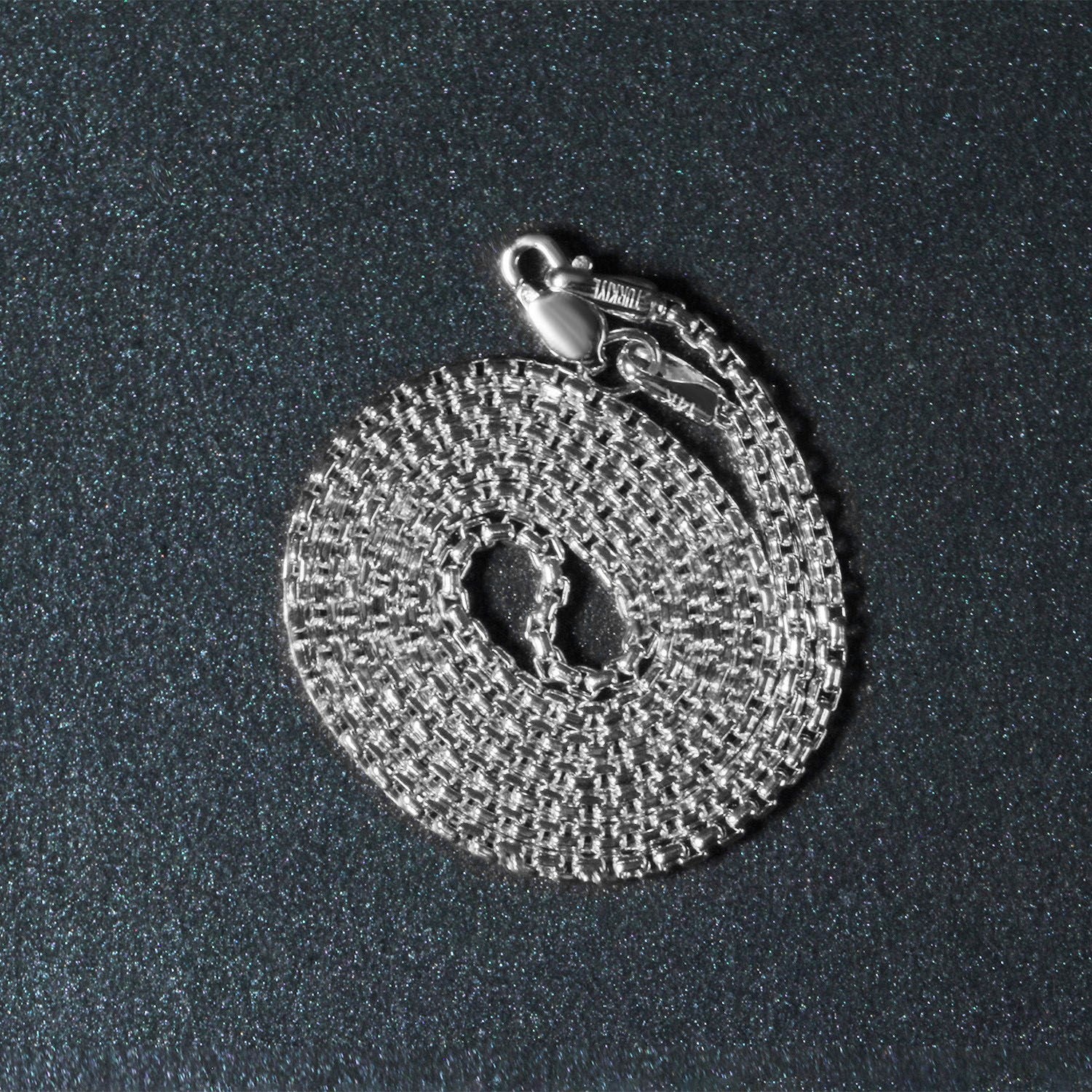 14k White Gold Round Box Chain 1.7mm - Image 6