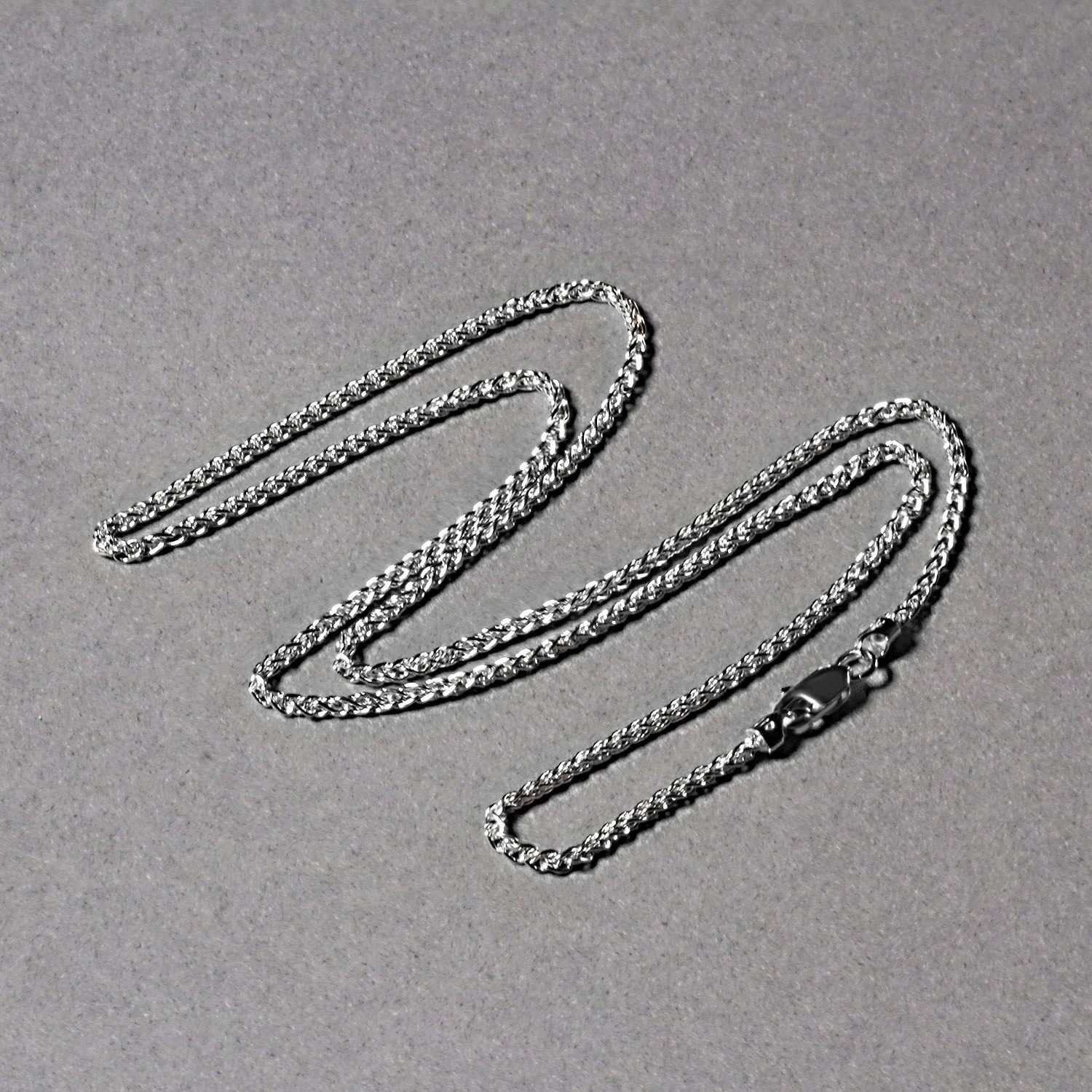 14k White Gold Round Wheat Chain 1.5mm - Image 13