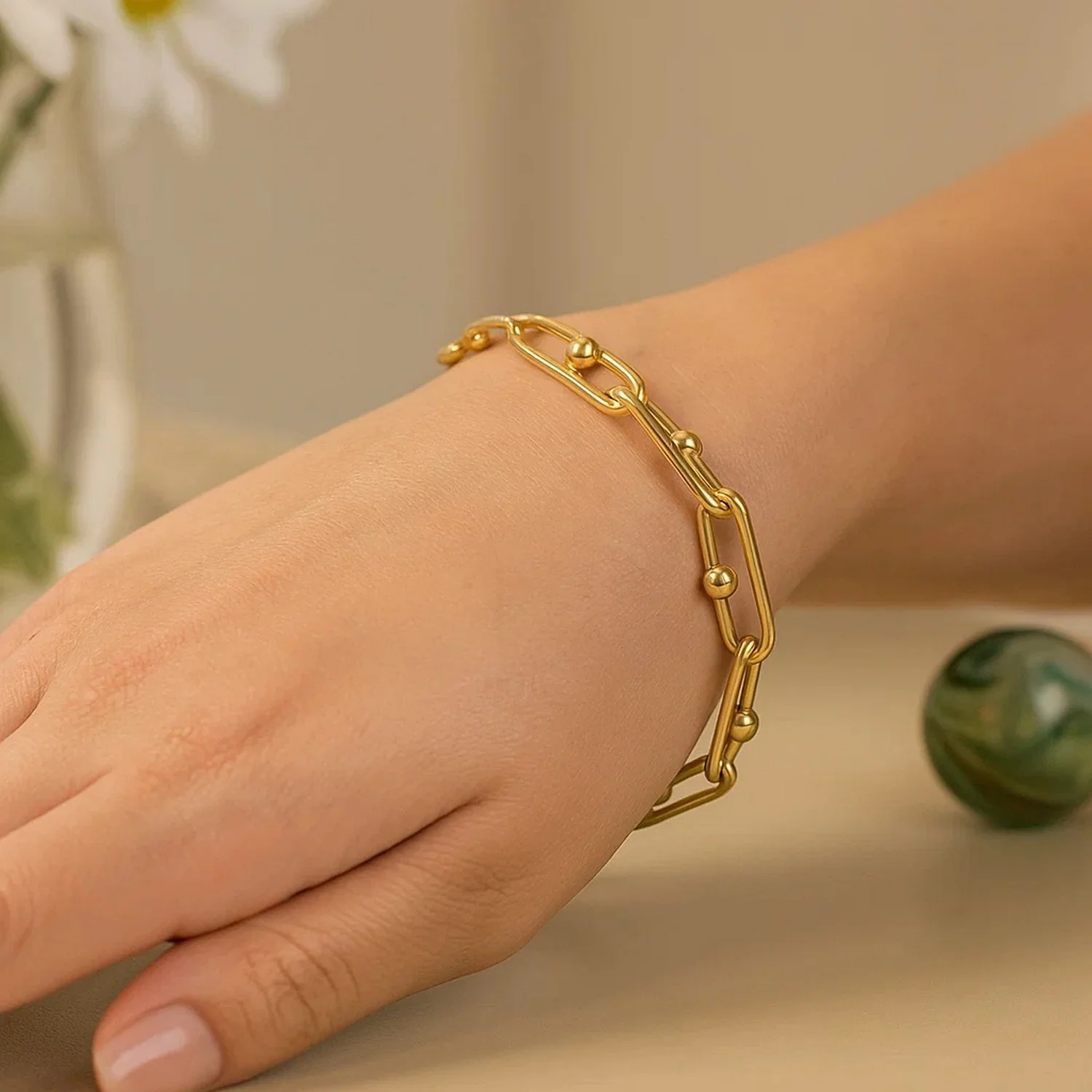 14k Yellow Gold 7 3/4 inch Beaded Oval Chain Bracelet - Image 3