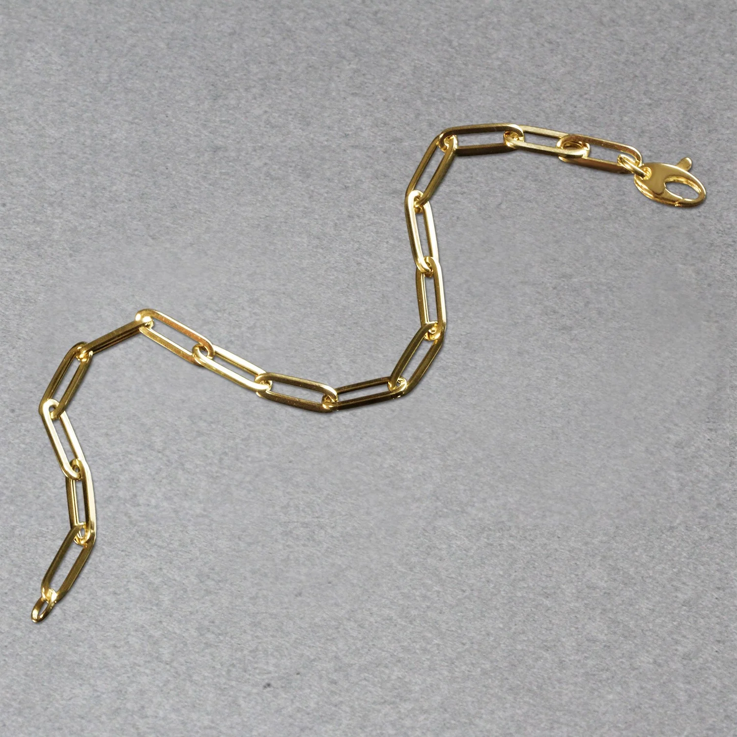 14K Yellow Gold Bold Paperclip Chain Bracelet - Image 4