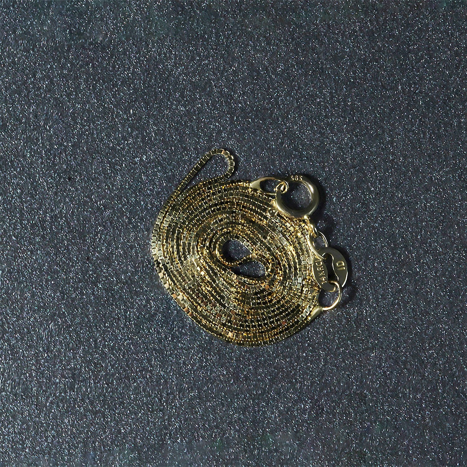 14k Yellow Gold Classic Box Chain 0.6mm - Image 6