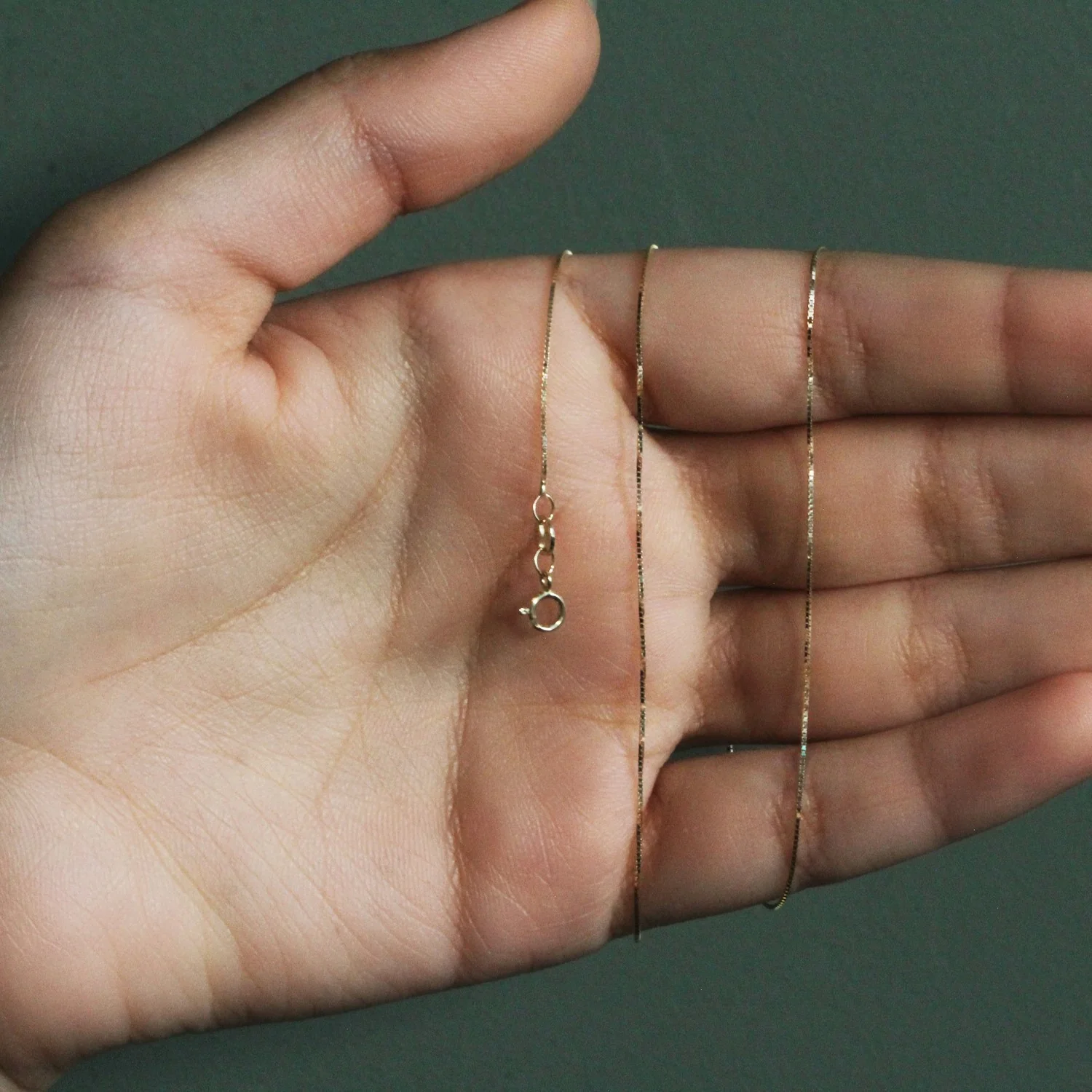 14k Yellow Gold Classic Box Chain 0.6mm - Image 8