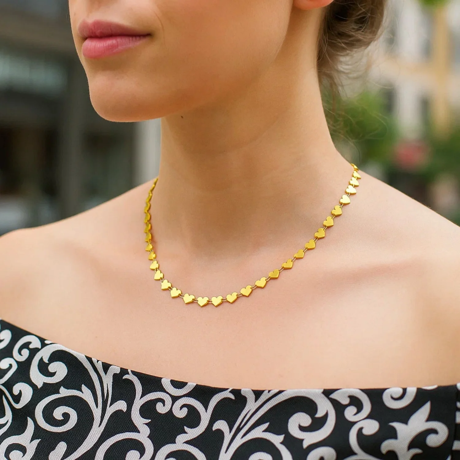 14k Yellow Gold Mirrored Heart Chain Necklace - Image 3