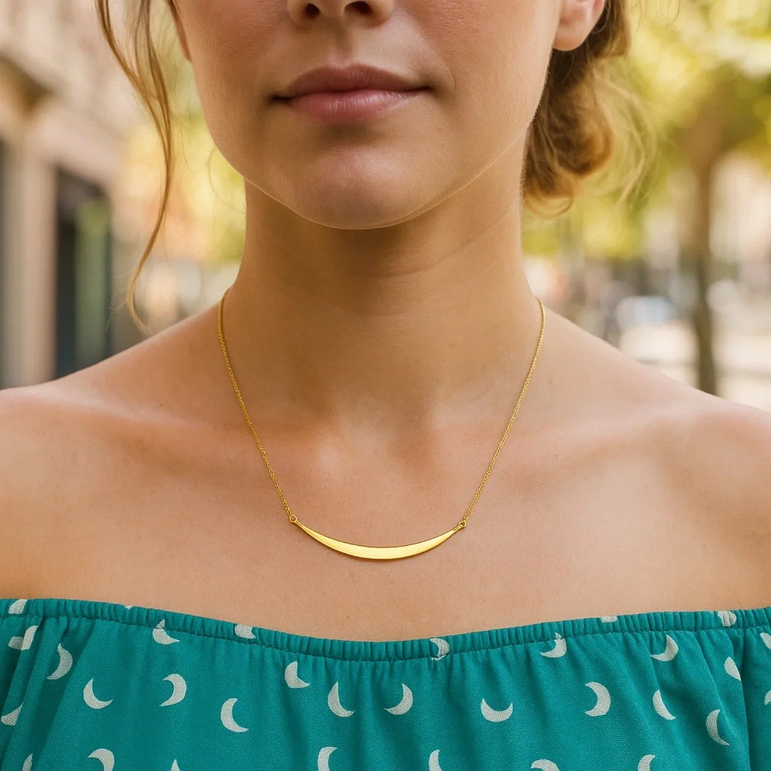 14k Yellow Gold Necklace with Polished Curved Bar Pendant - Image 11