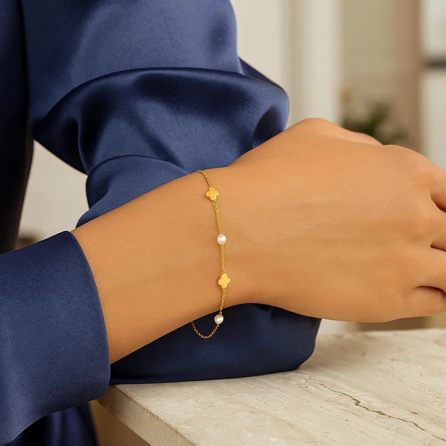 14k Yellow Gold Pearl Clover Bracelet - Image 3