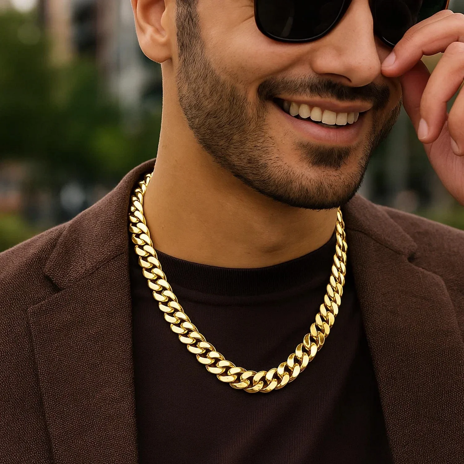 14k Yellow Gold Polished Miami Cuban Chain Necklace - Image 10