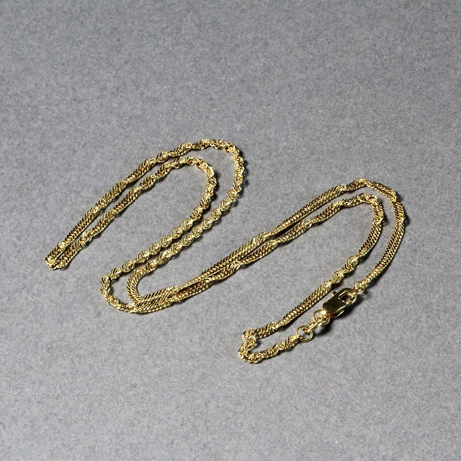 14k Yellow Gold Singapore Chain 1.7mm - Image 5
