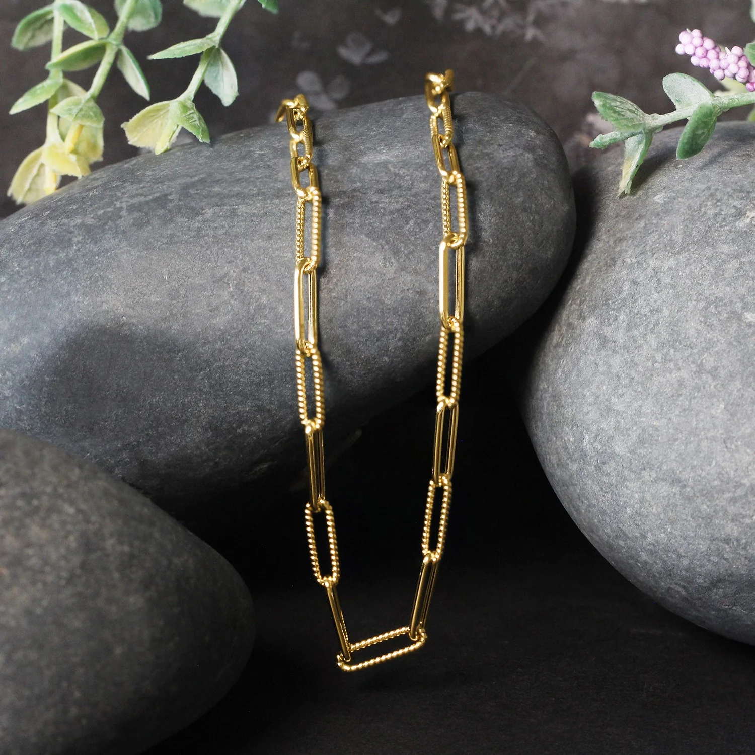 14k Yellow Gold Textured Paperclip Chain (3.5mm) - Image 11