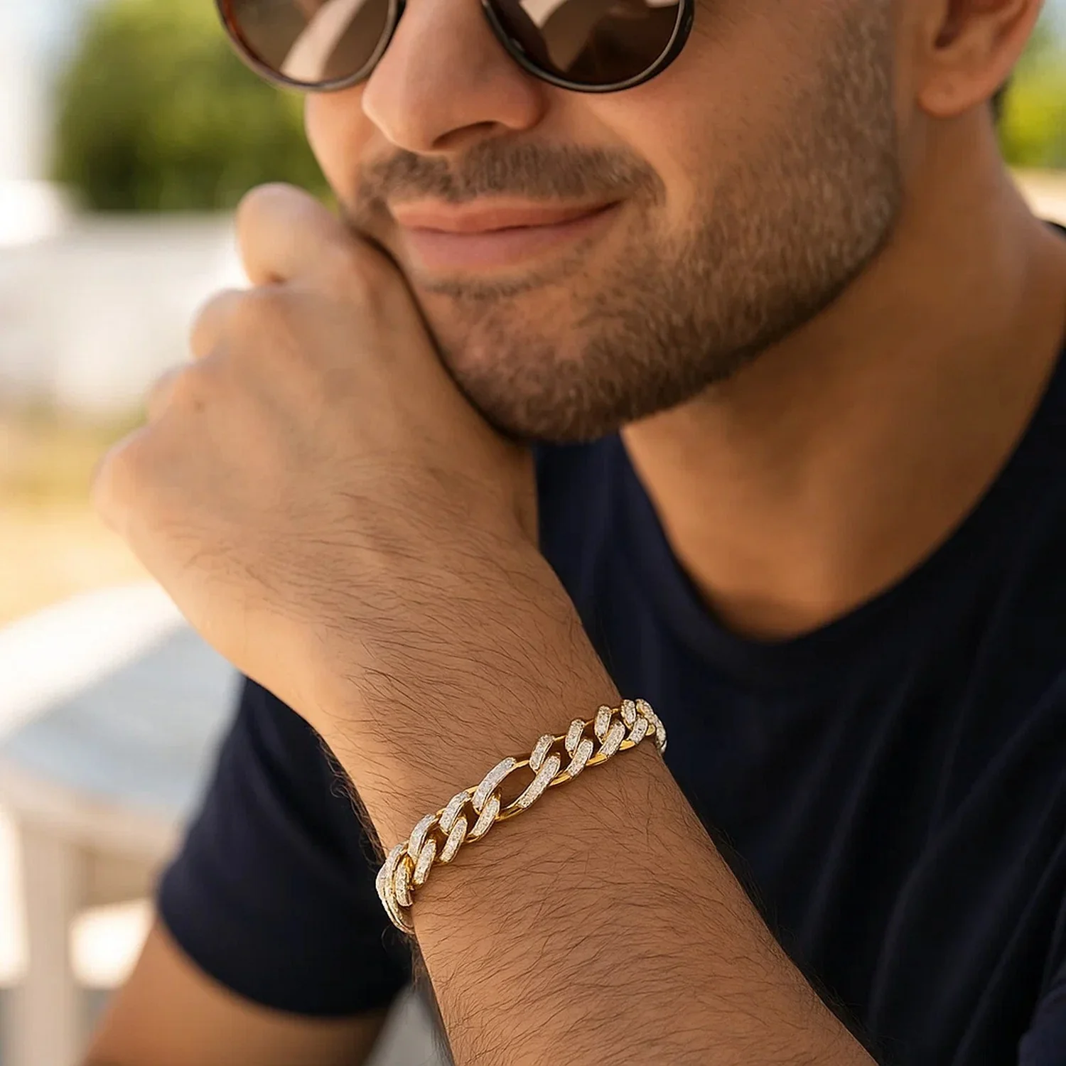 14k Yellow Gold White Pave High Polish Modern Lite Figaro Bracelet (9.5mm) - Image 2