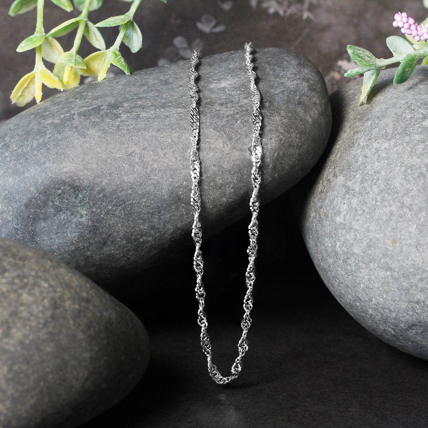 2.1mm 14k White Gold Singapore Chain - Image 2