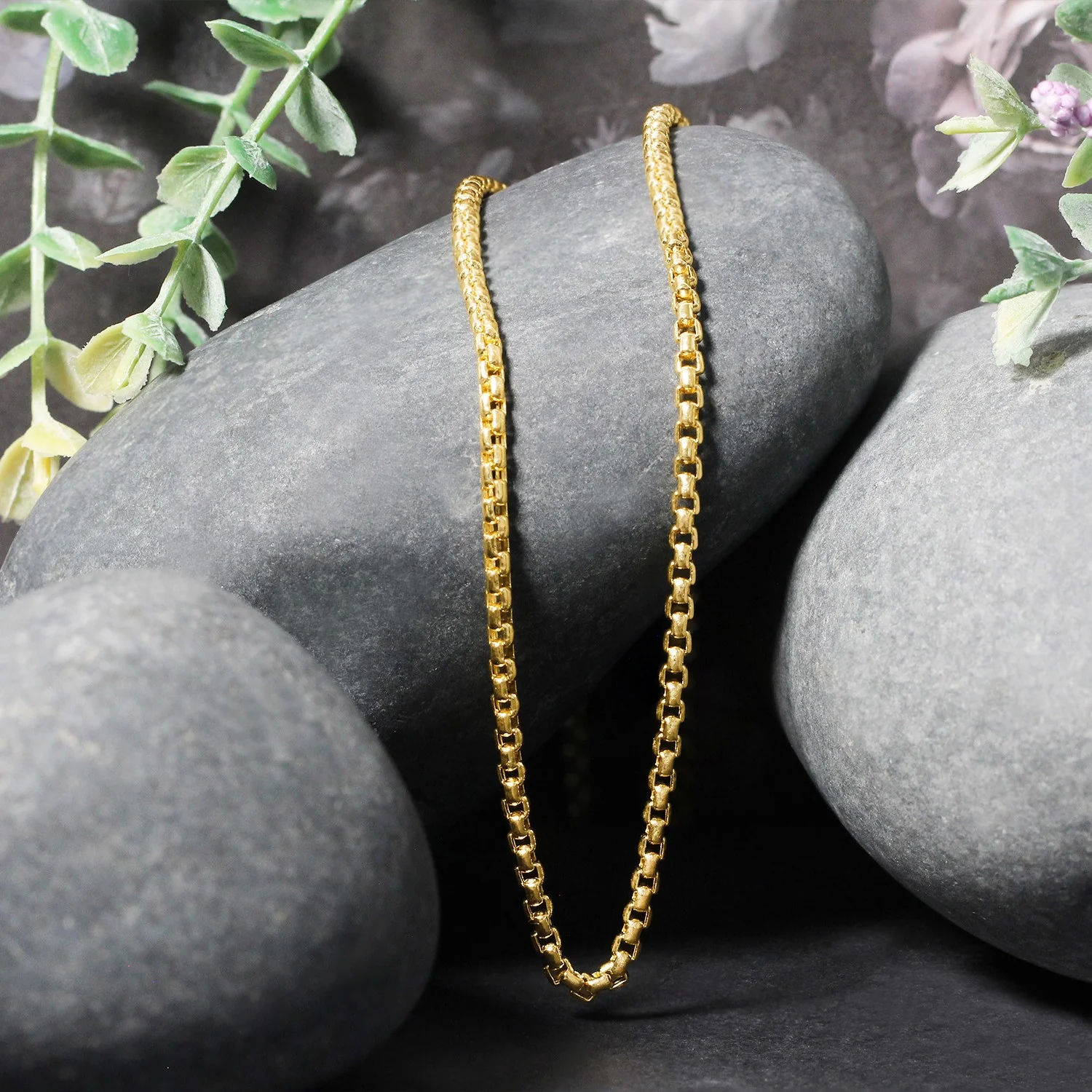 2.4mm 14k Yellow Gold Round Box Chain - Image 15