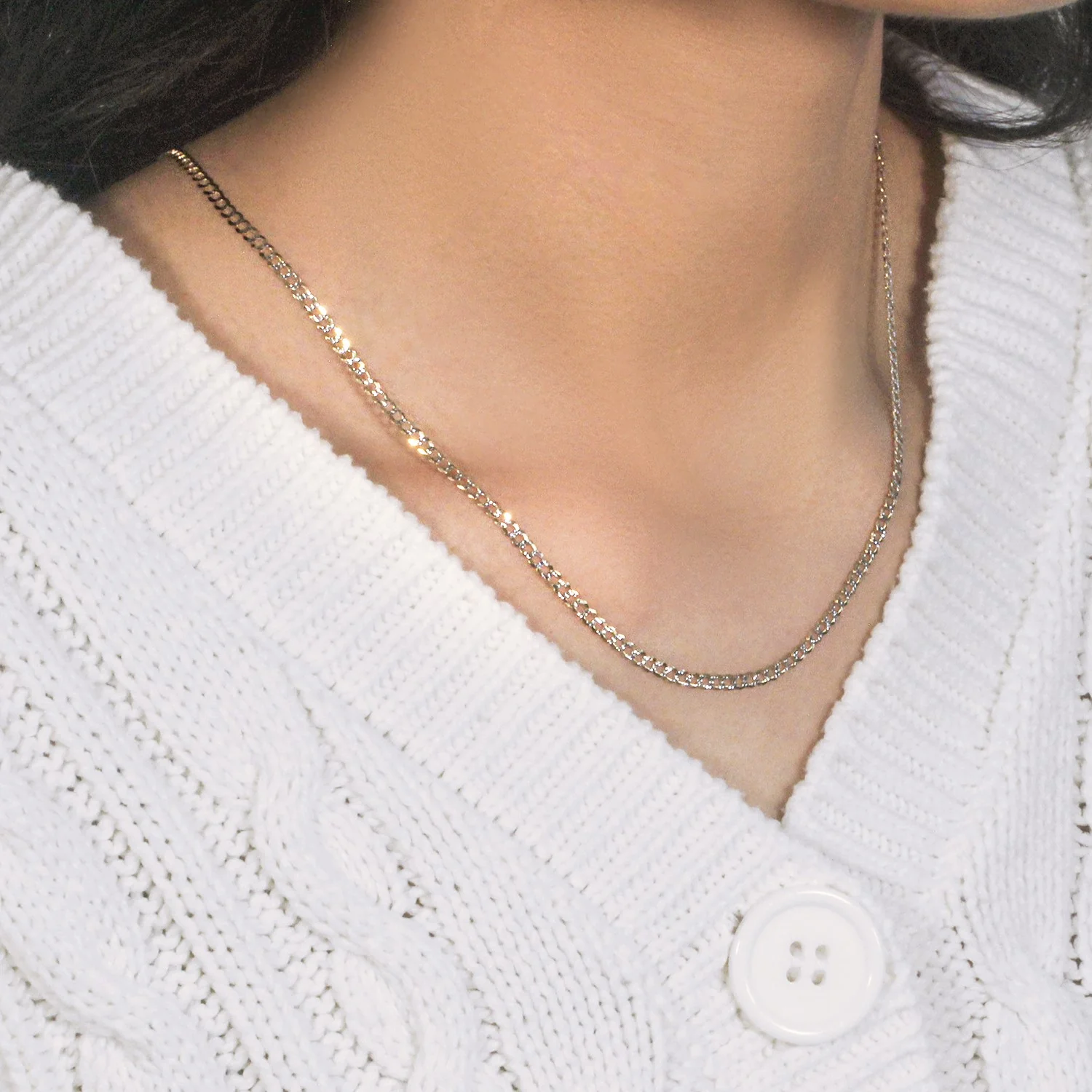 2.6 mm 14k Two Tone Gold Pave Curb Chain - Image 9