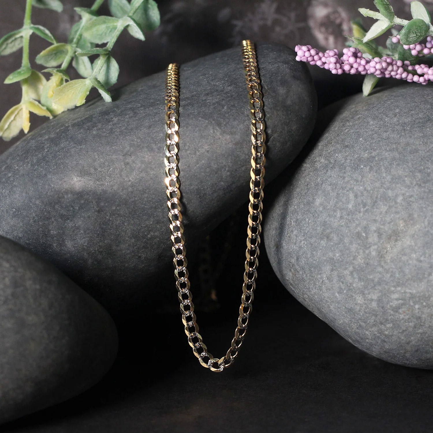 3.2 mm 14k Two Tone Gold Pave Curb Chain - Image 10