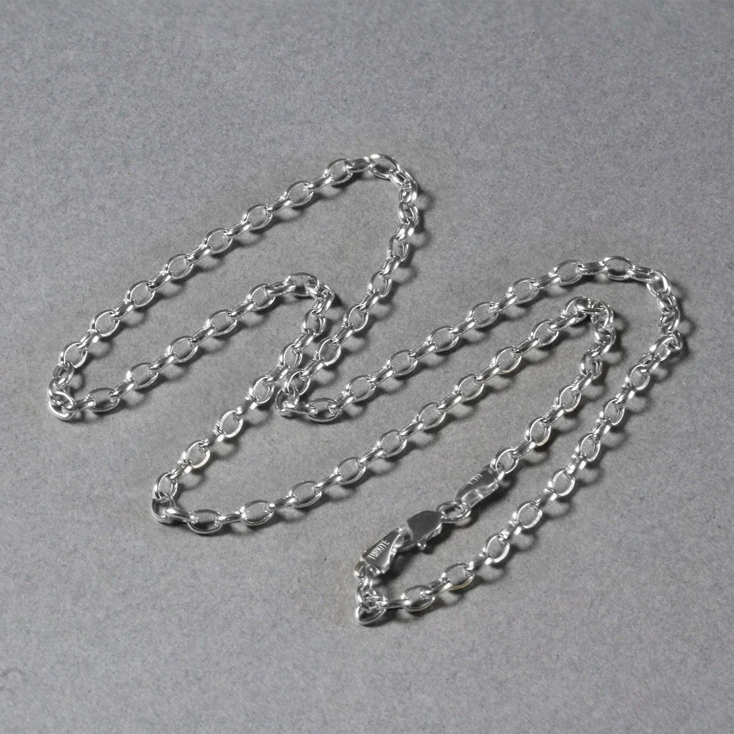 3.2mm 14k White Gold Oval Rolo Chain - Image 16