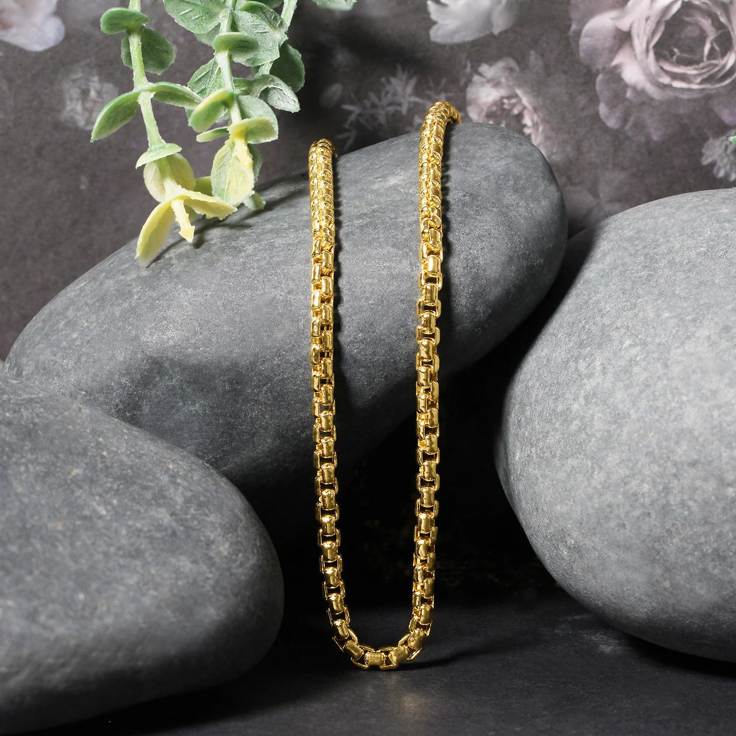 3.4mm 14k Yellow Gold Round Box Chain - Image 8