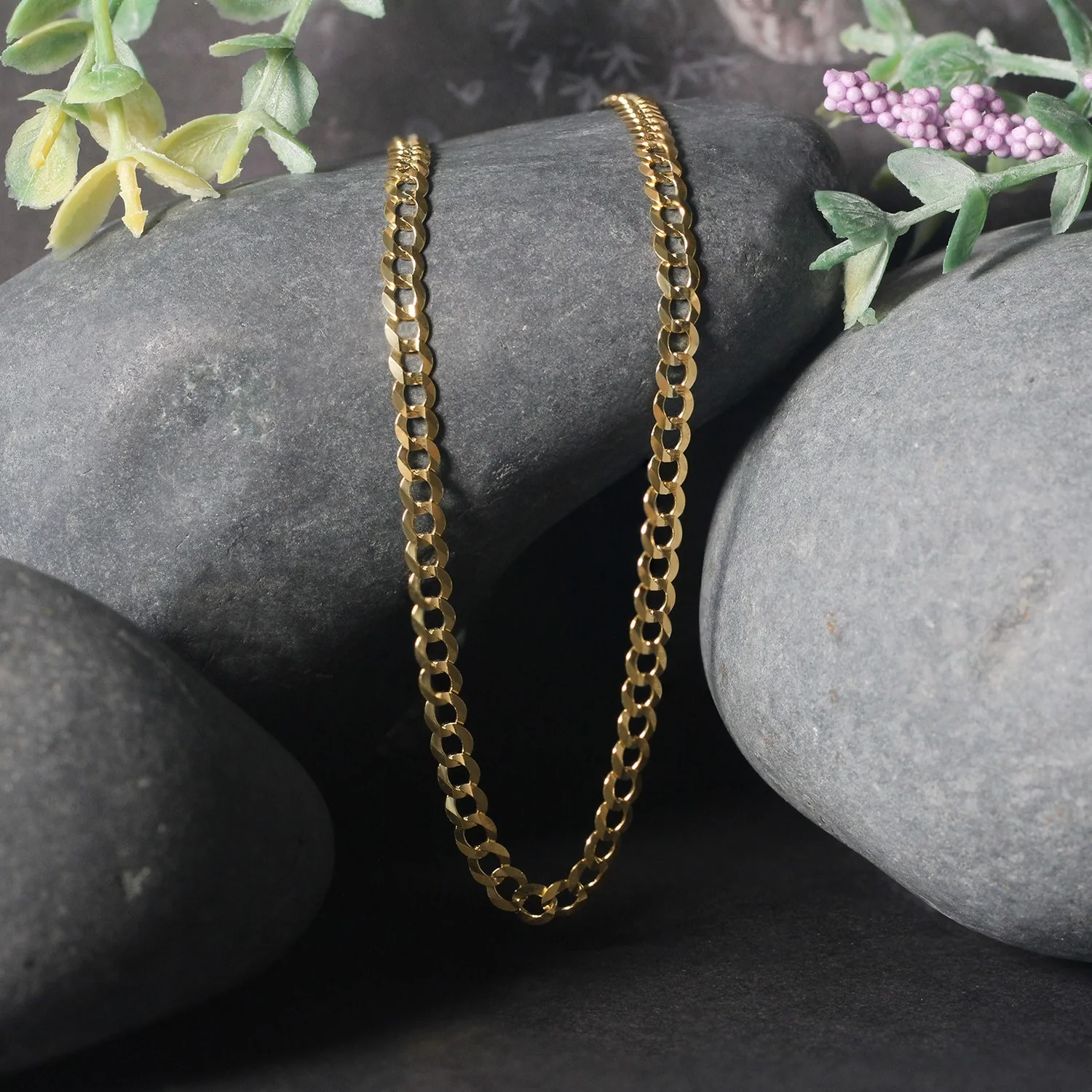 3.6mm 14k Yellow Gold Solid Curb Chain - Image 3