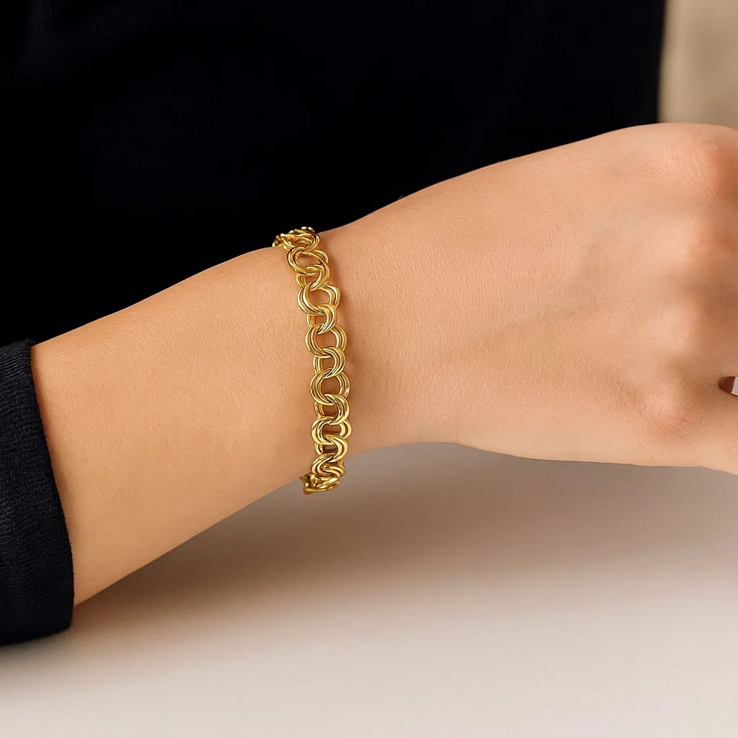 4.0 mm 14k Yellow Gold Lite Charm Bracelet - Image 3