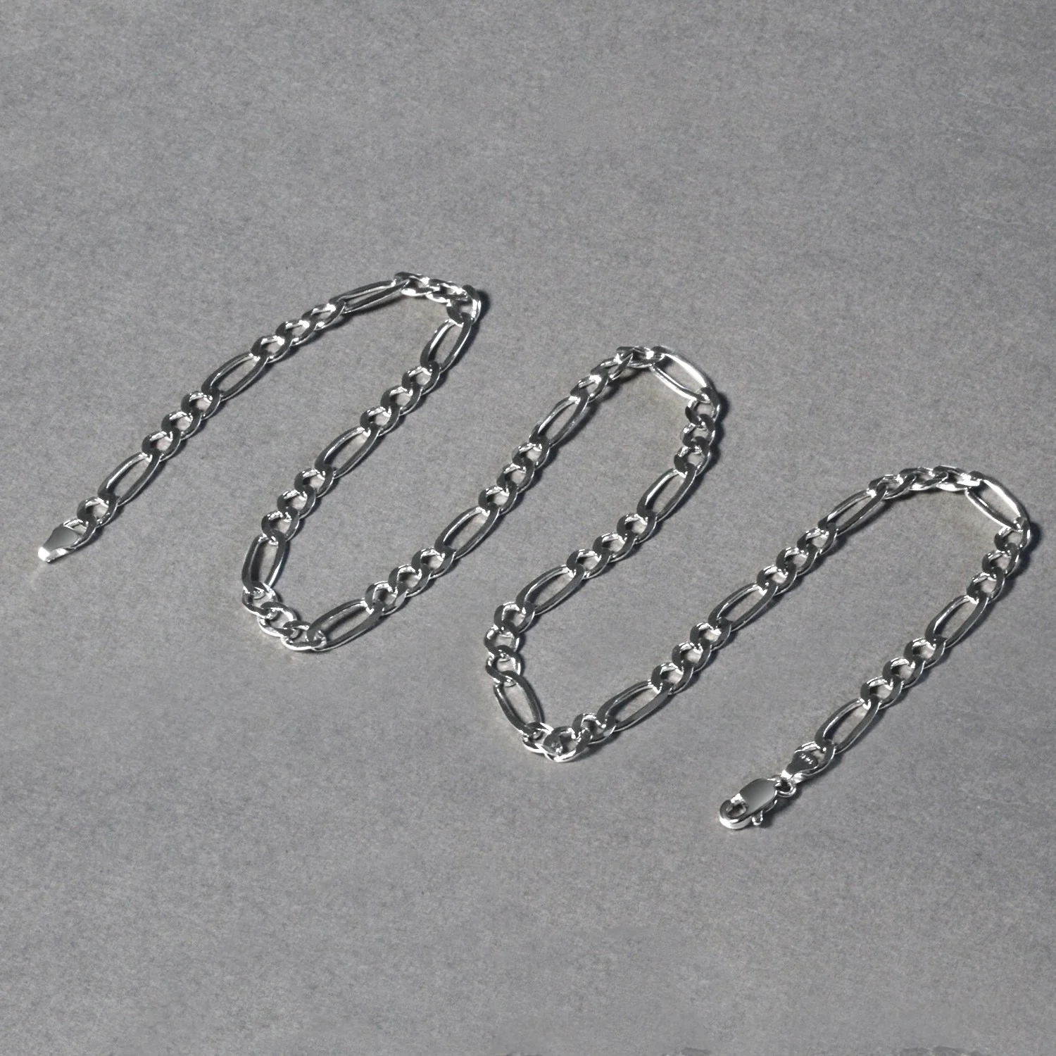 4.6mm 14k White Gold Solid Figaro Chain - Image 4