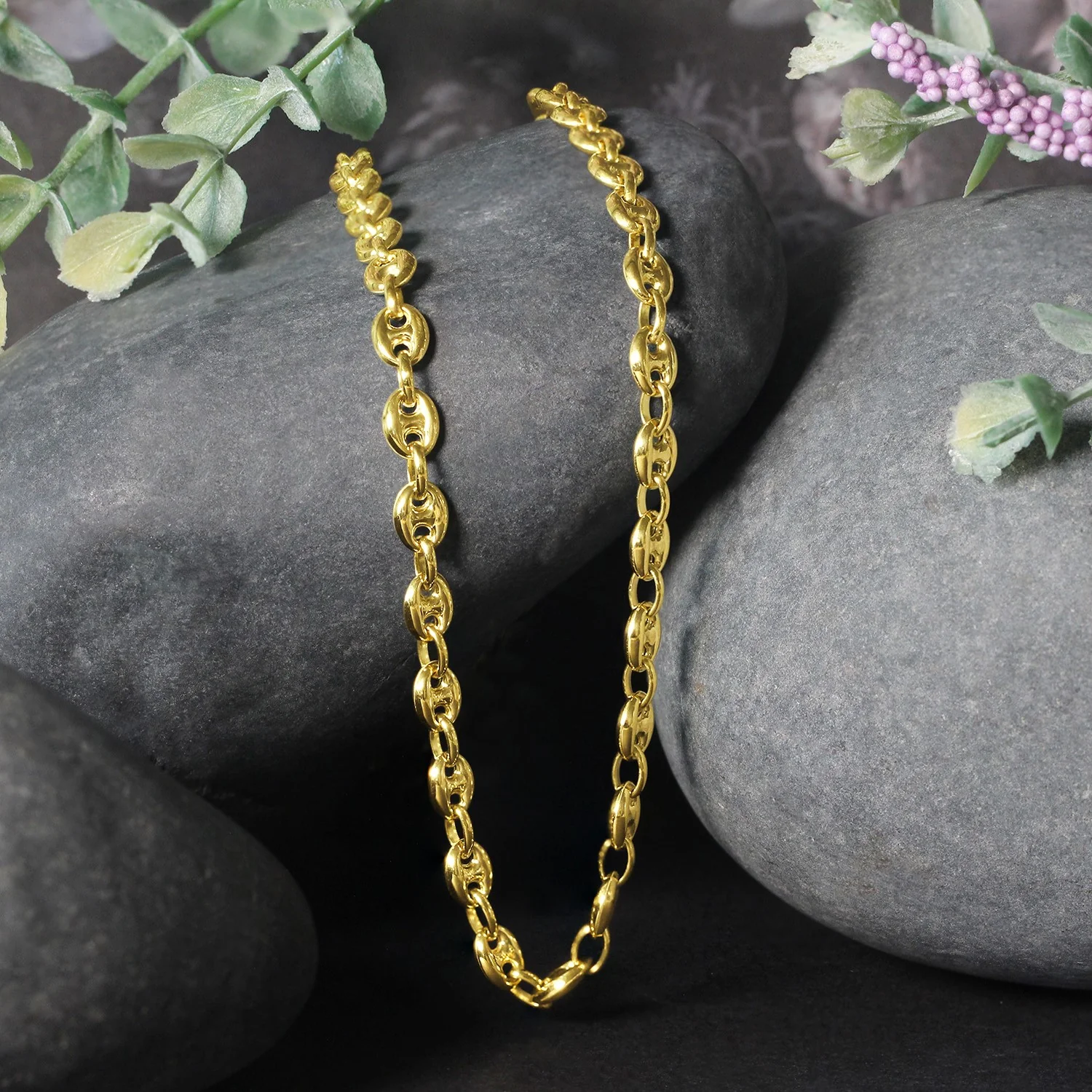 4.7mm 14k Yellow Gold Puffed Mariner Link Chain - Image 14