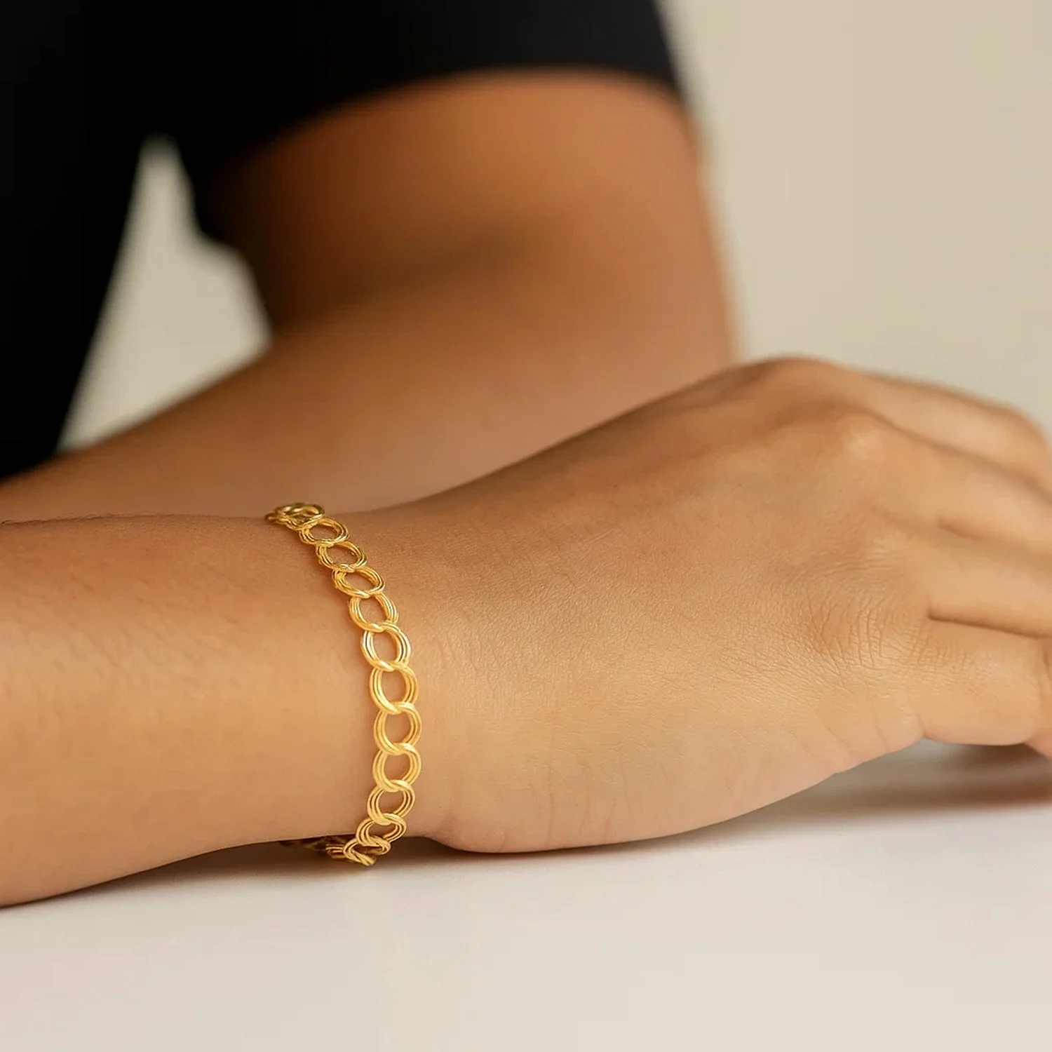 5.0 mm 14k Yellow Gold Triple Link Charm Bracelet - Image 4