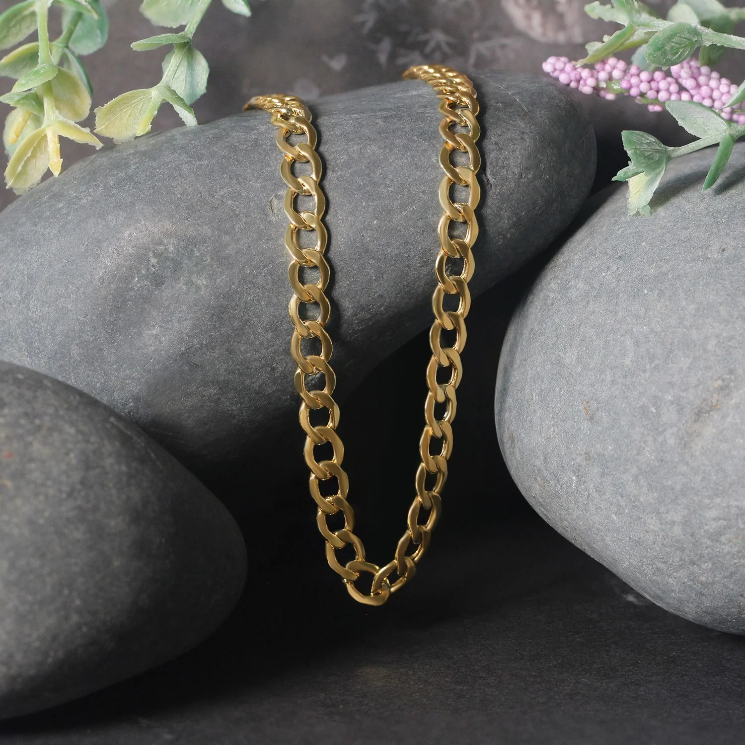 5.3mm 10k Yellow Gold Curb Chain - Image 4