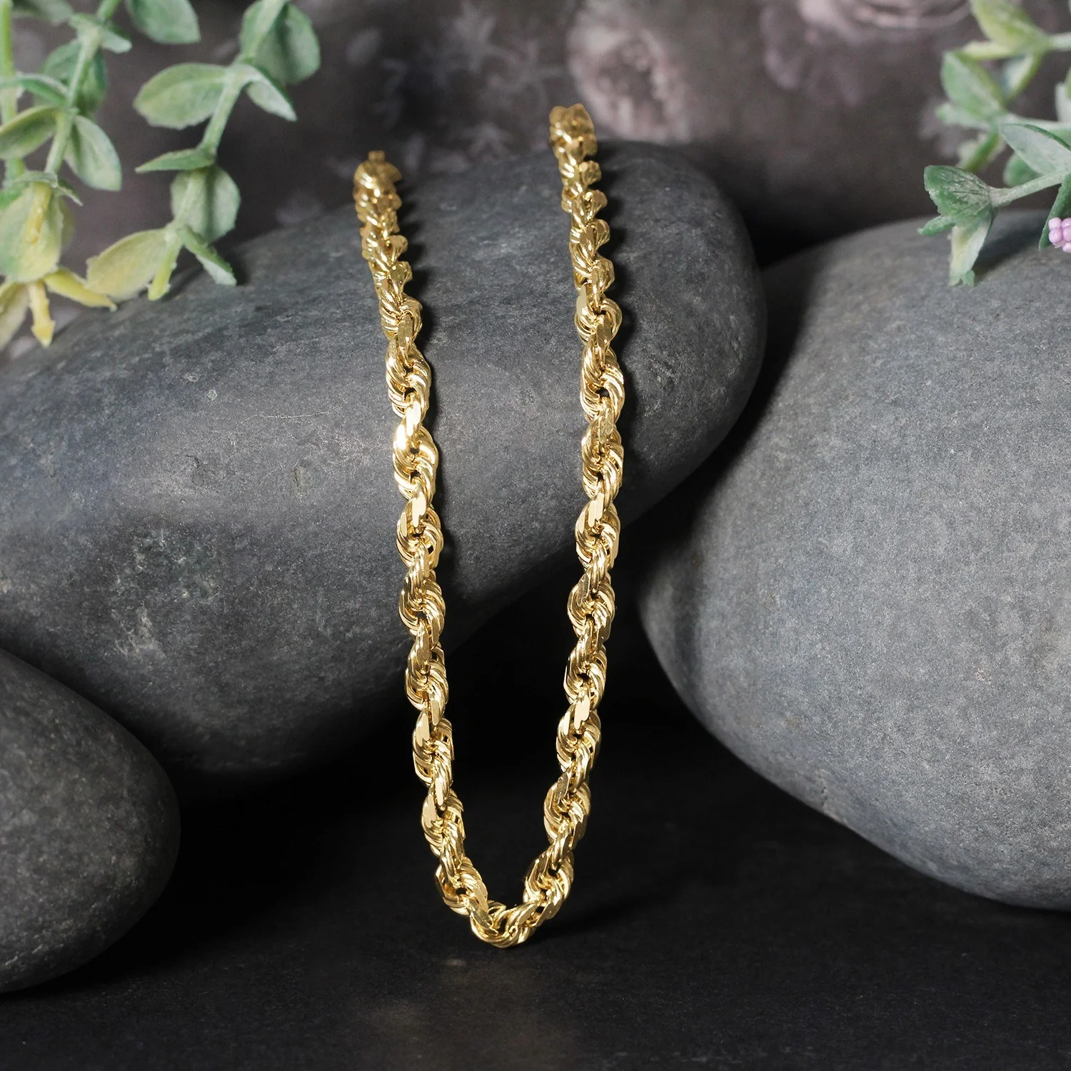 7.0mm 14k Yellow Gold Solid Diamond Cut Rope Chain - Image 3