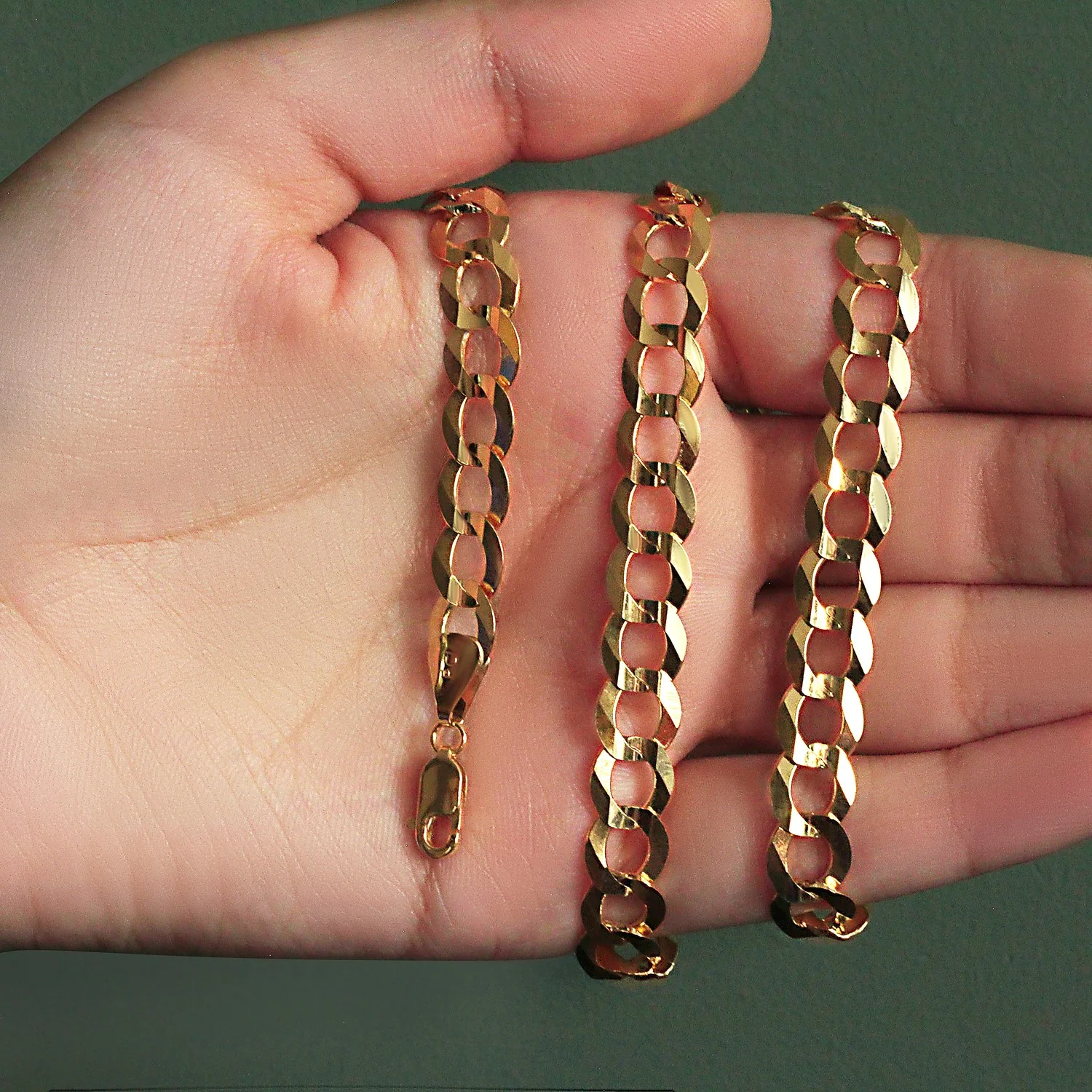 8.2mm 14k Yellow Gold Solid Curb Chain - Image 7