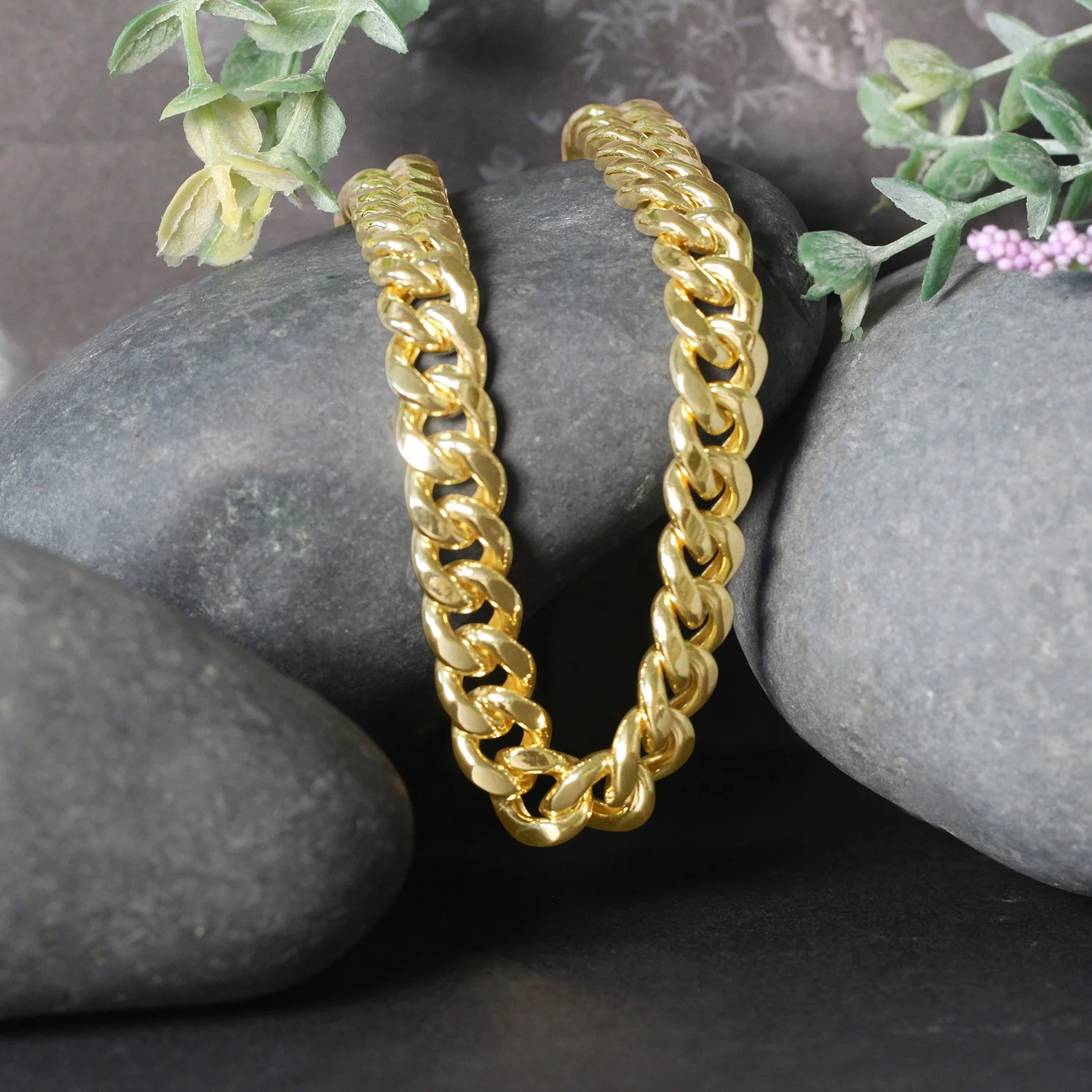 9.0mm 14k Yellow Gold Semi Solid Miami Cuban Chain - Image 4