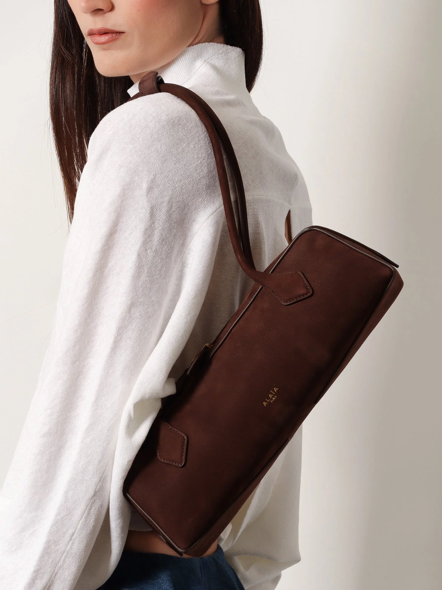Alaia Borsa A Spalla Teckel Medium In Suede - Image 2