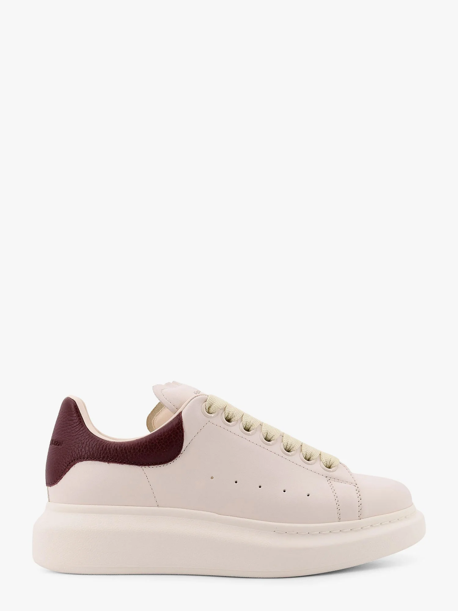 Alexander Mcqueen Oversize Leather Sneakers With Back Contrasting Patch