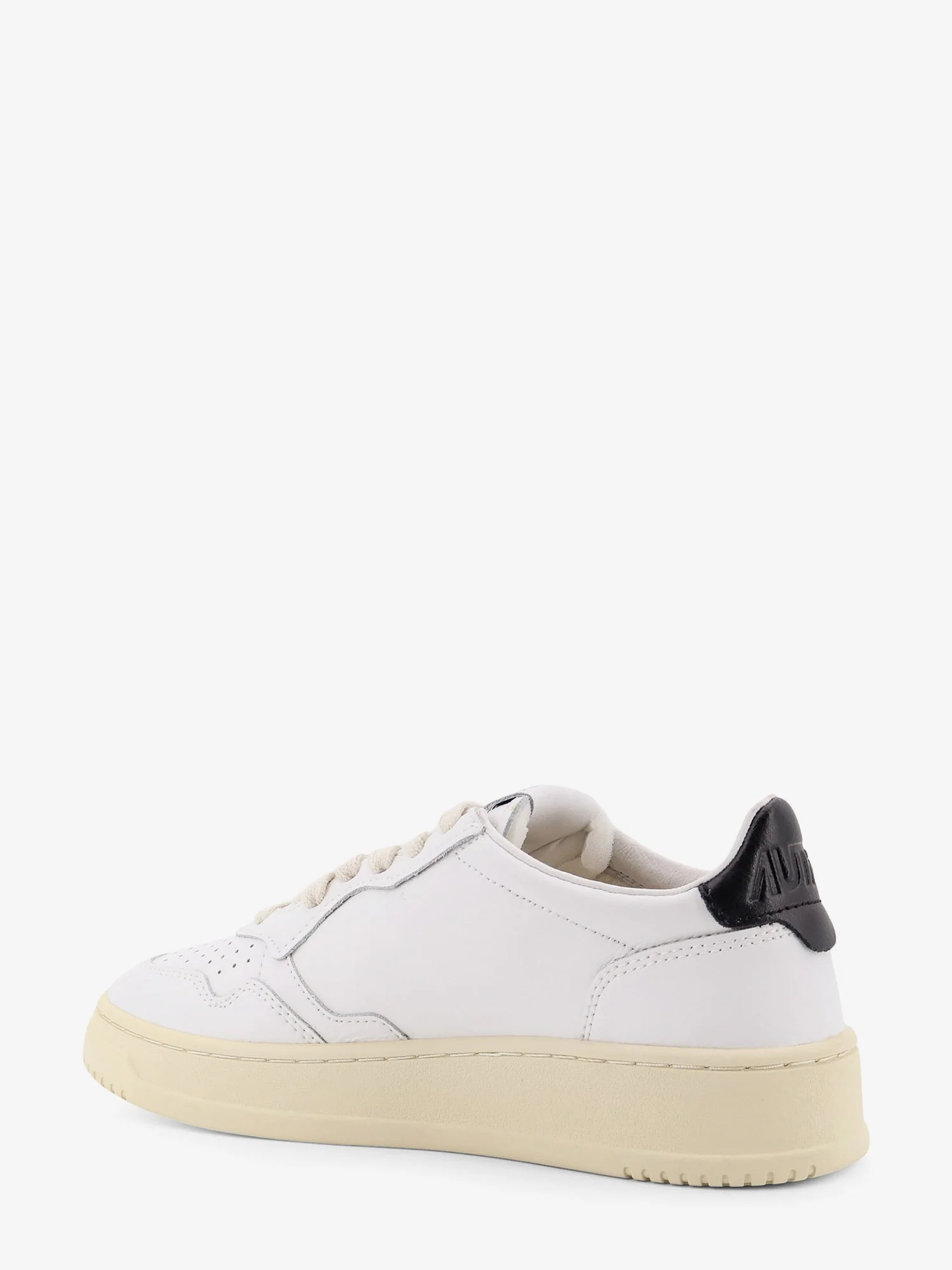 Autry Medalist Low Low-Top Leather Sneakers - Image 41
