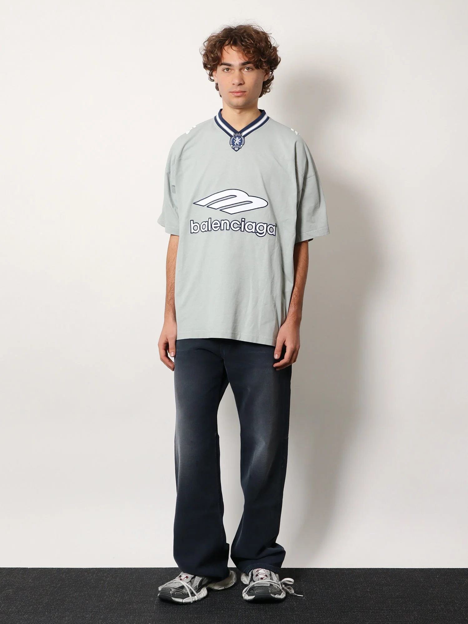Balenciaga 3B Football Jersey T-Shirt - Image 7