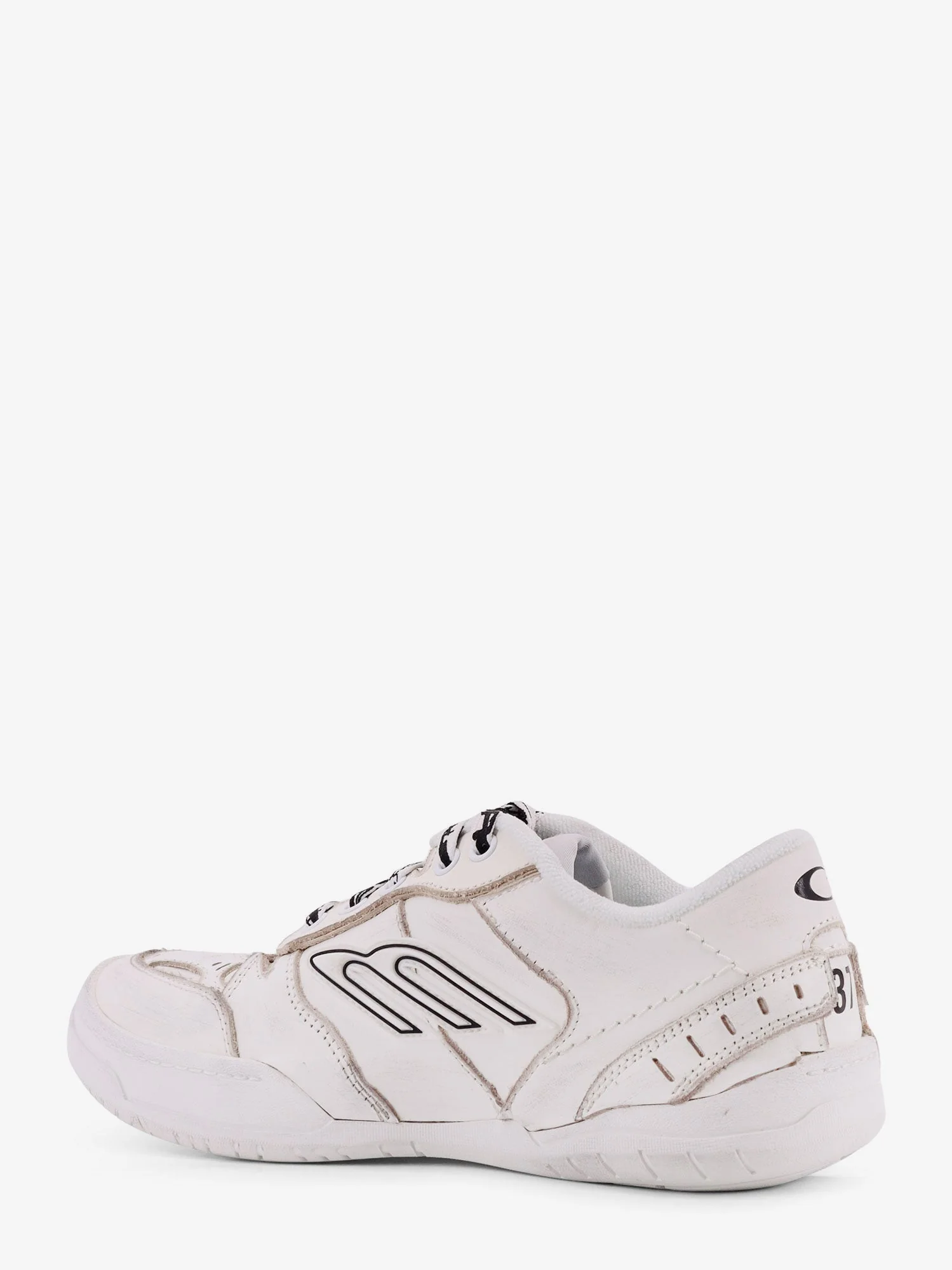 Balenciaga Hamptons Worn-Out Leather Low-Top Sneakers - Image 3