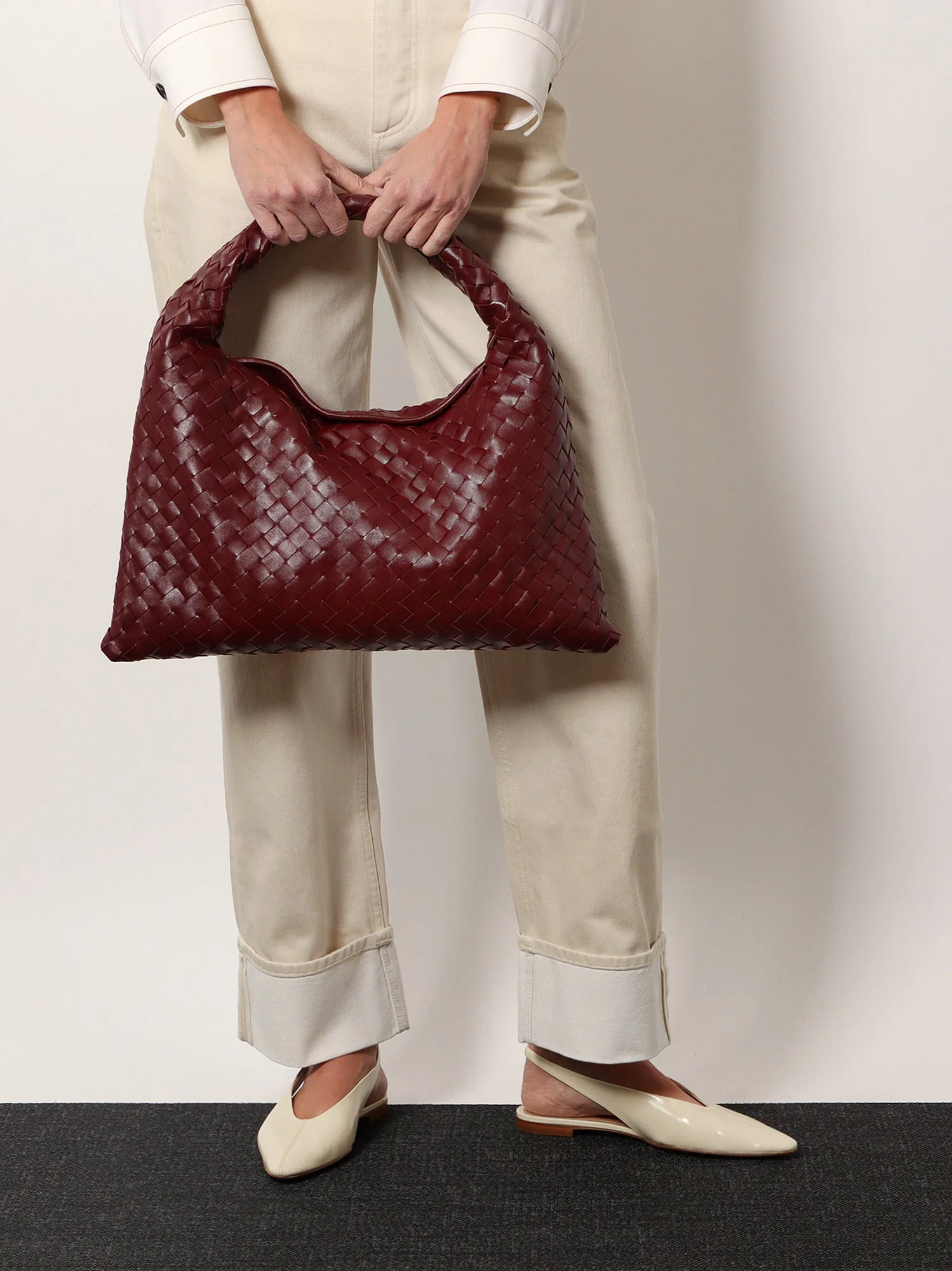 Bottega Veneta Sofia Flat Leather Slingback - Image 2