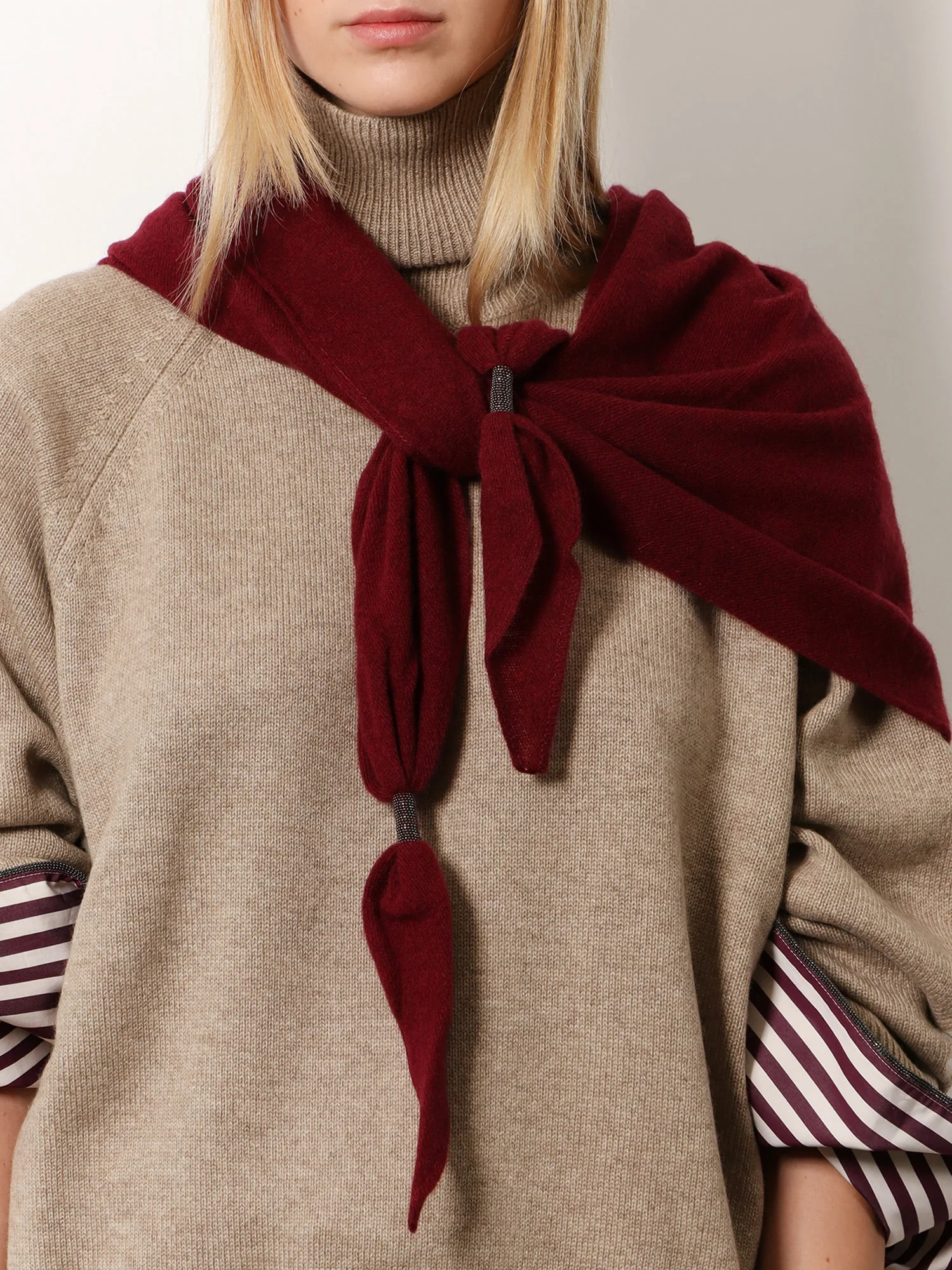 Brunello Cucinelli Cashmere Scarf With Monili Detail - Image 7