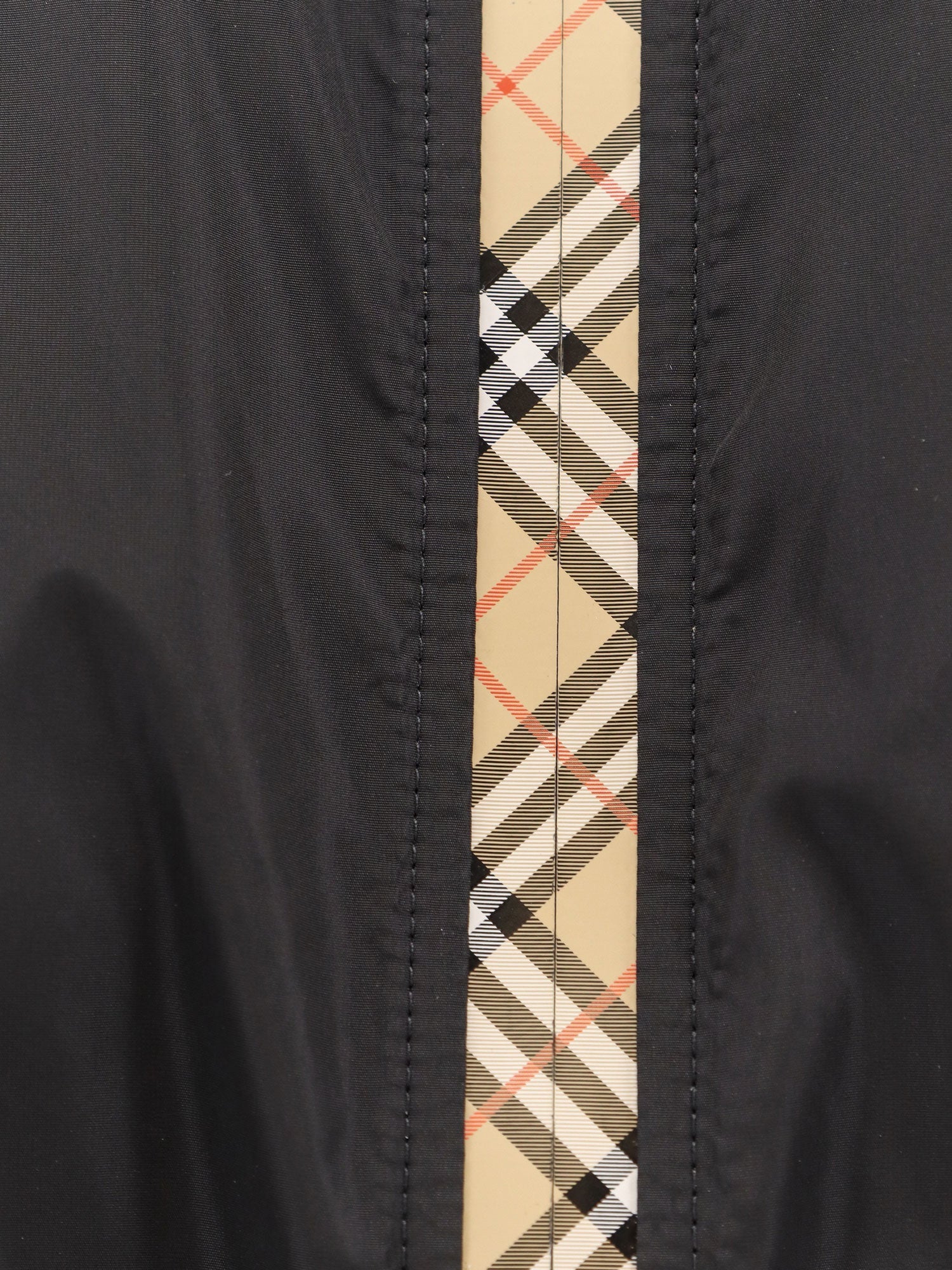 Burberry Blackpool Nylon Jacket - Image 3