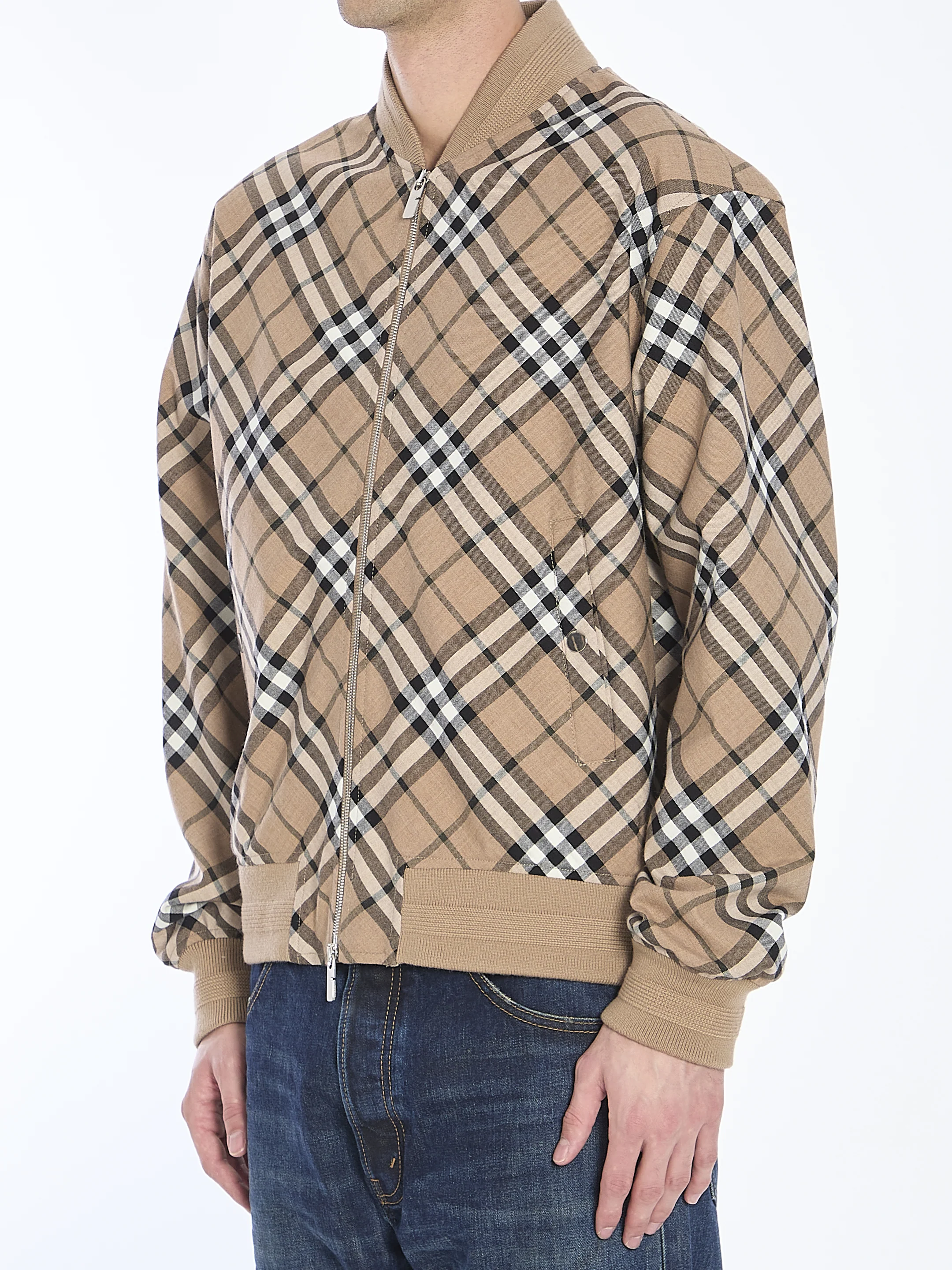 Burberry Harrington Jacket - Image 2