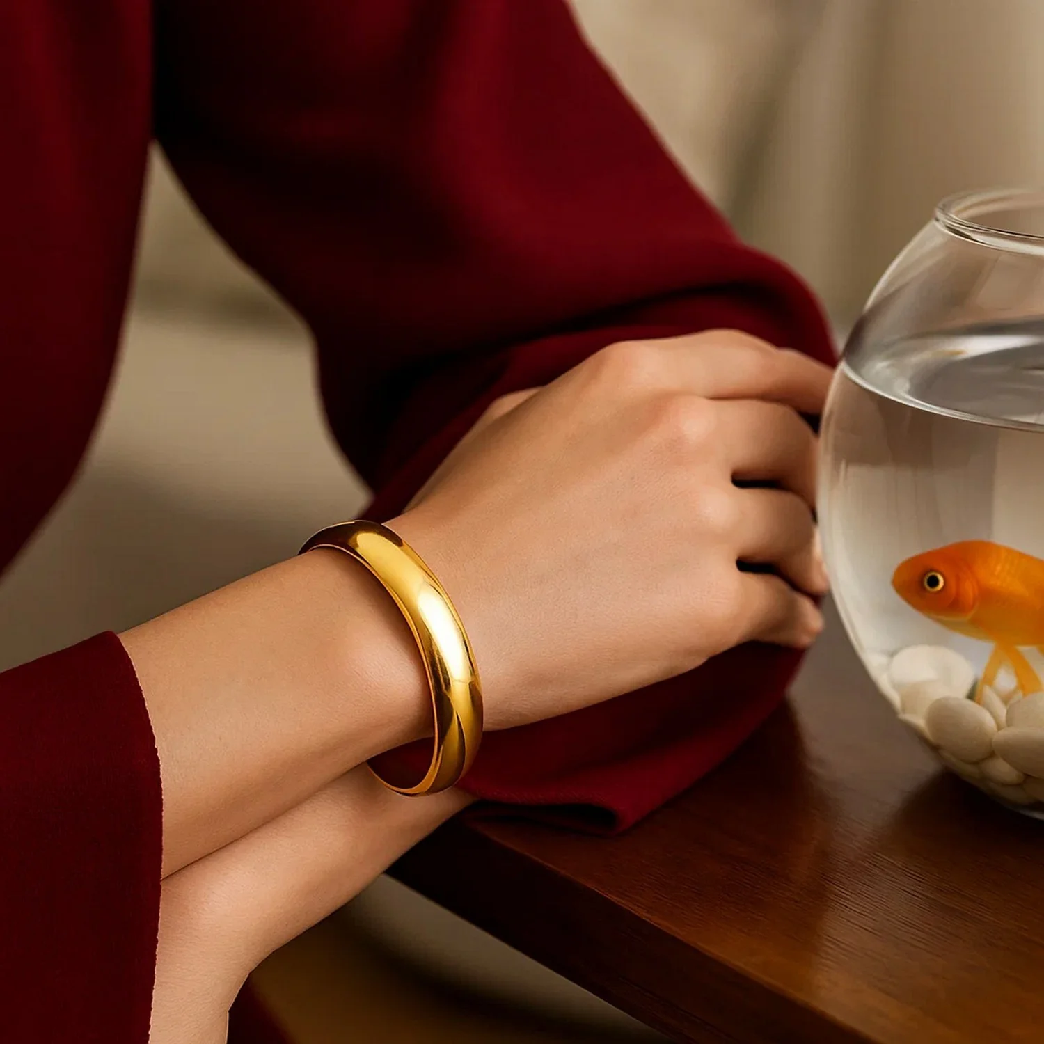 Classic Bangle in 14k Yellow Gold (13.5mm) - Image 16
