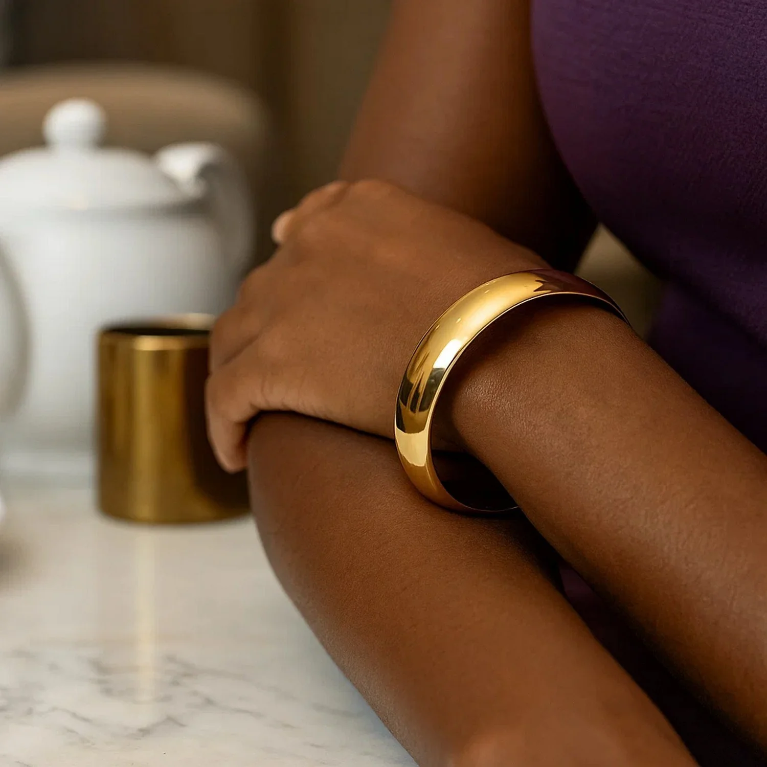 Classic Bangle in 14k Yellow Gold (13.5mm) - Image 19