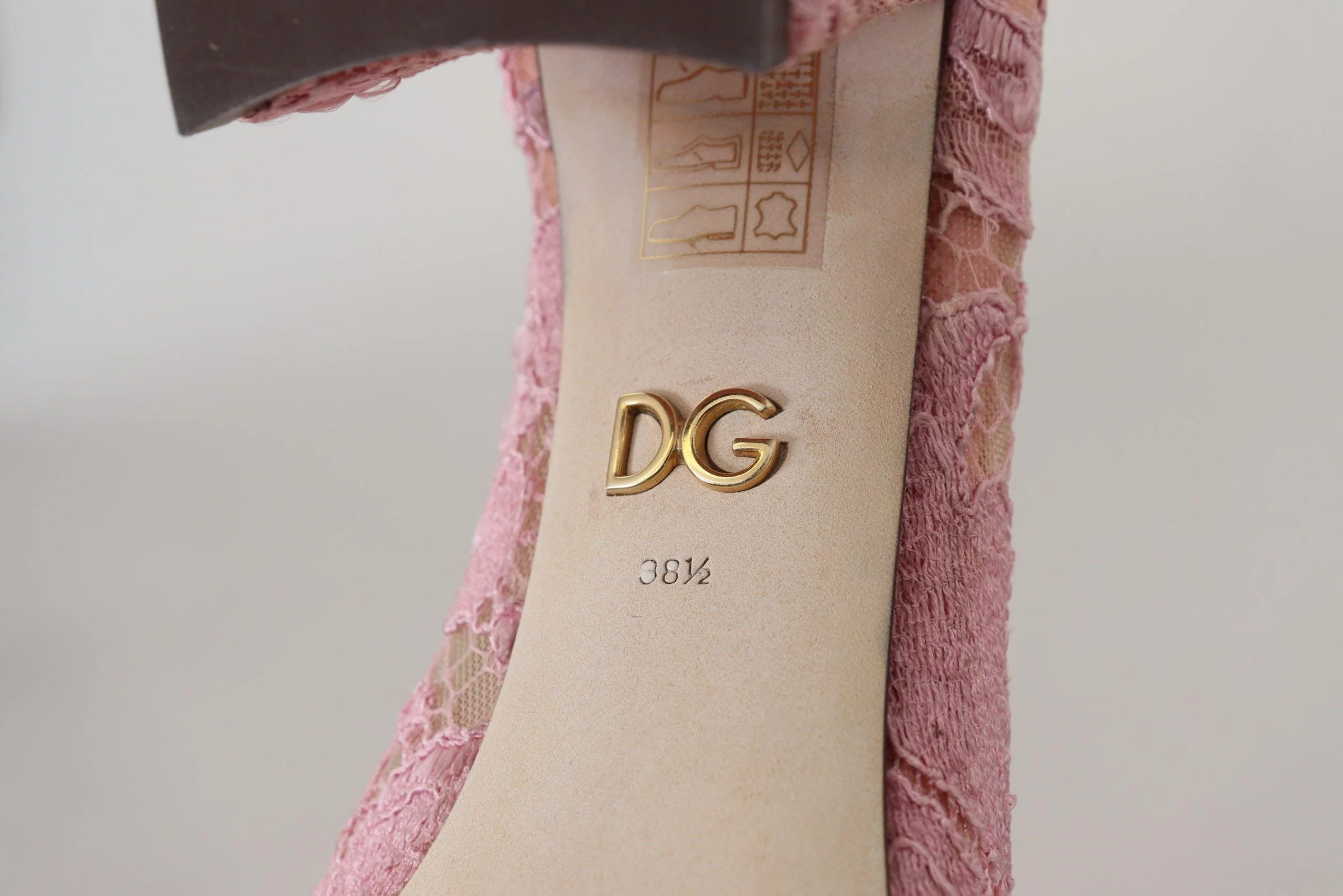 Dolce & Gabbana Pink Taormina Lace Crystal Pumps Pastel Shoes - Image 8