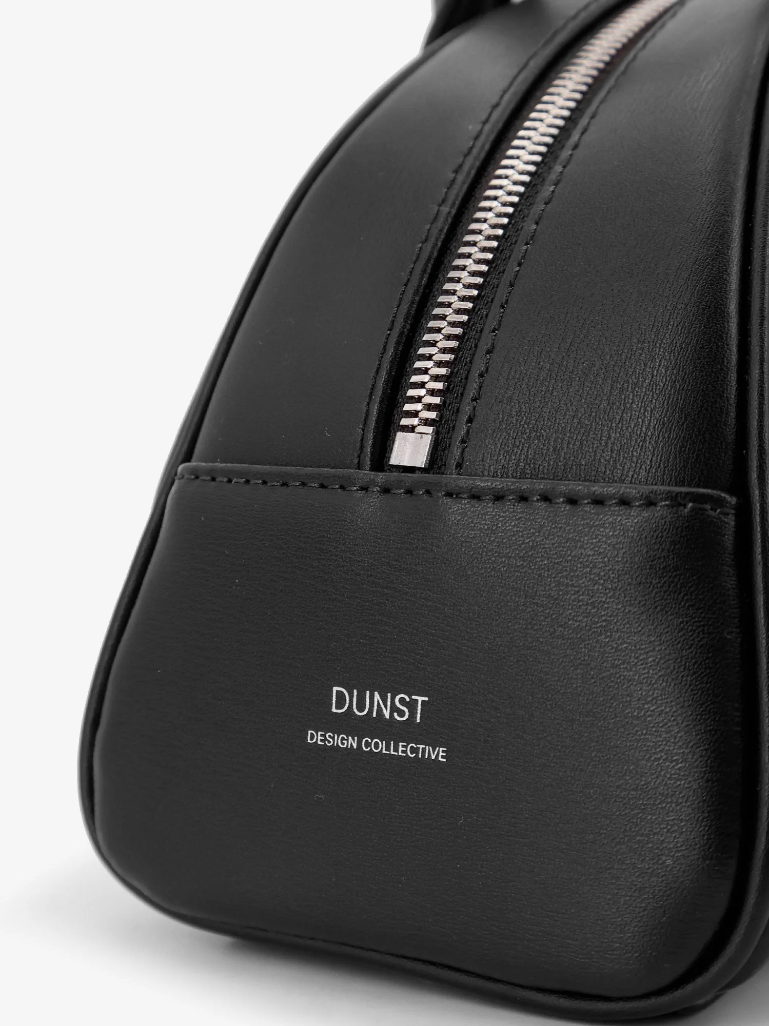 Dunst Classic Bowling Leather Shoulder Bag - Image 4