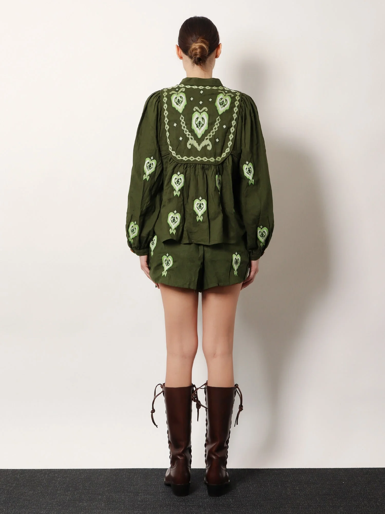 Farm Rio Embroidered Puff Sleeve Lenzing™ Ecovero™ Euroflax™ Shirt - Image 3